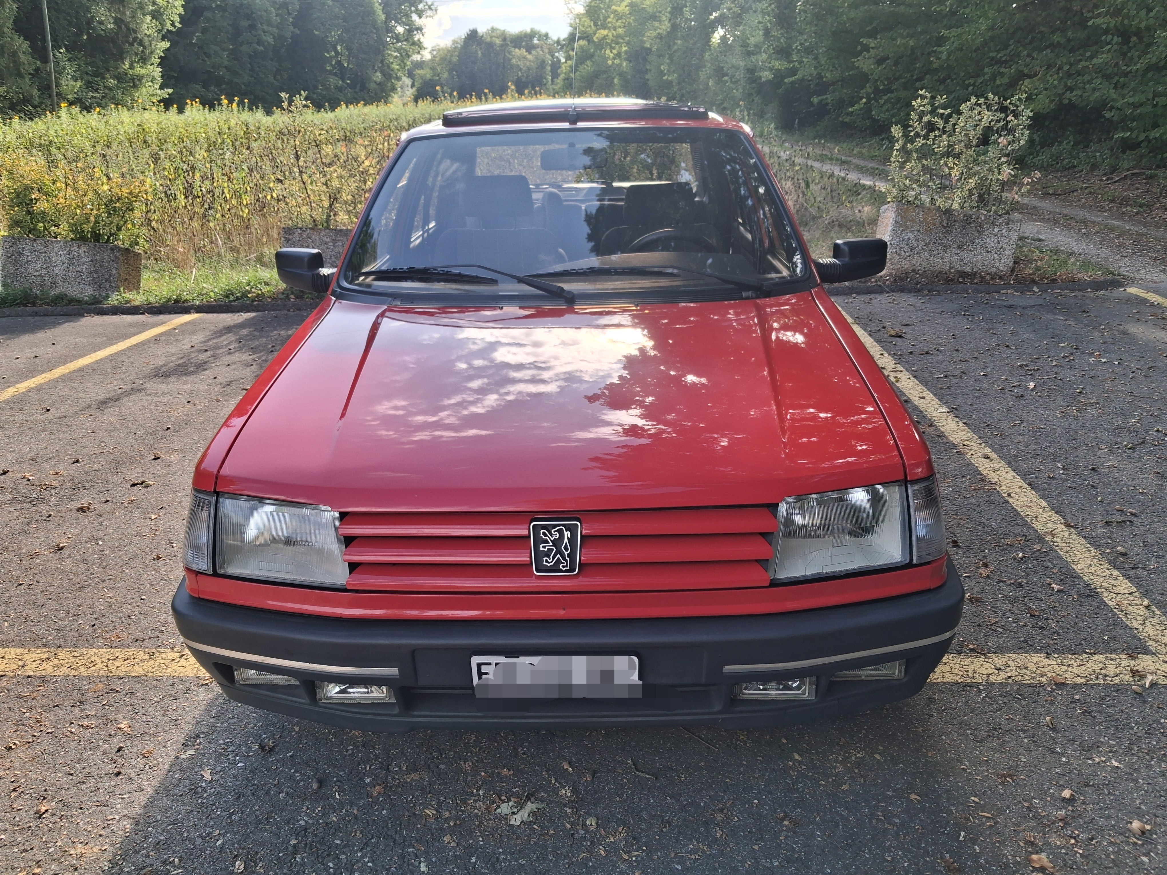 Car photo