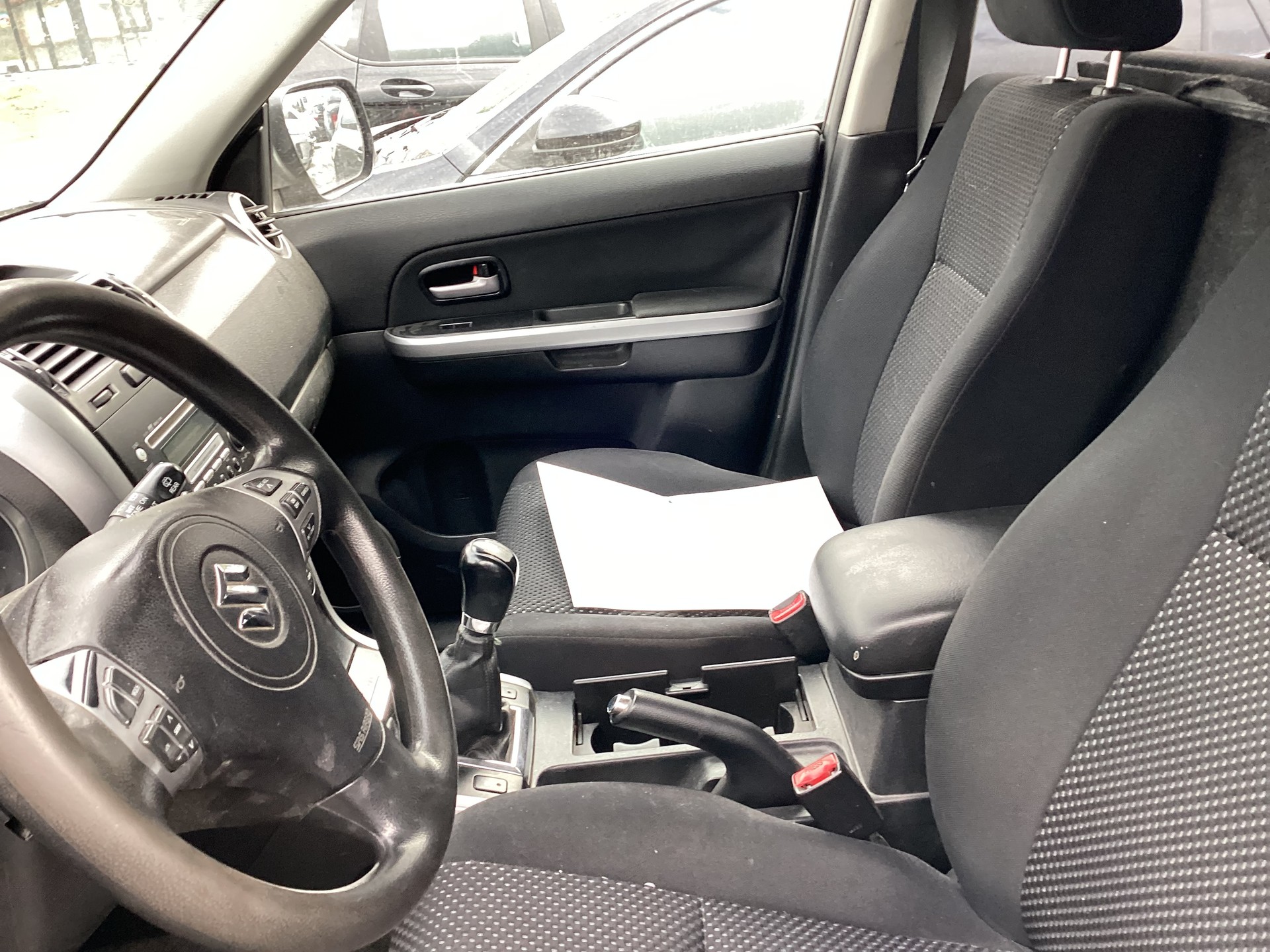 SUZUKI Grand Vitara 2.0 16V Top-image-4