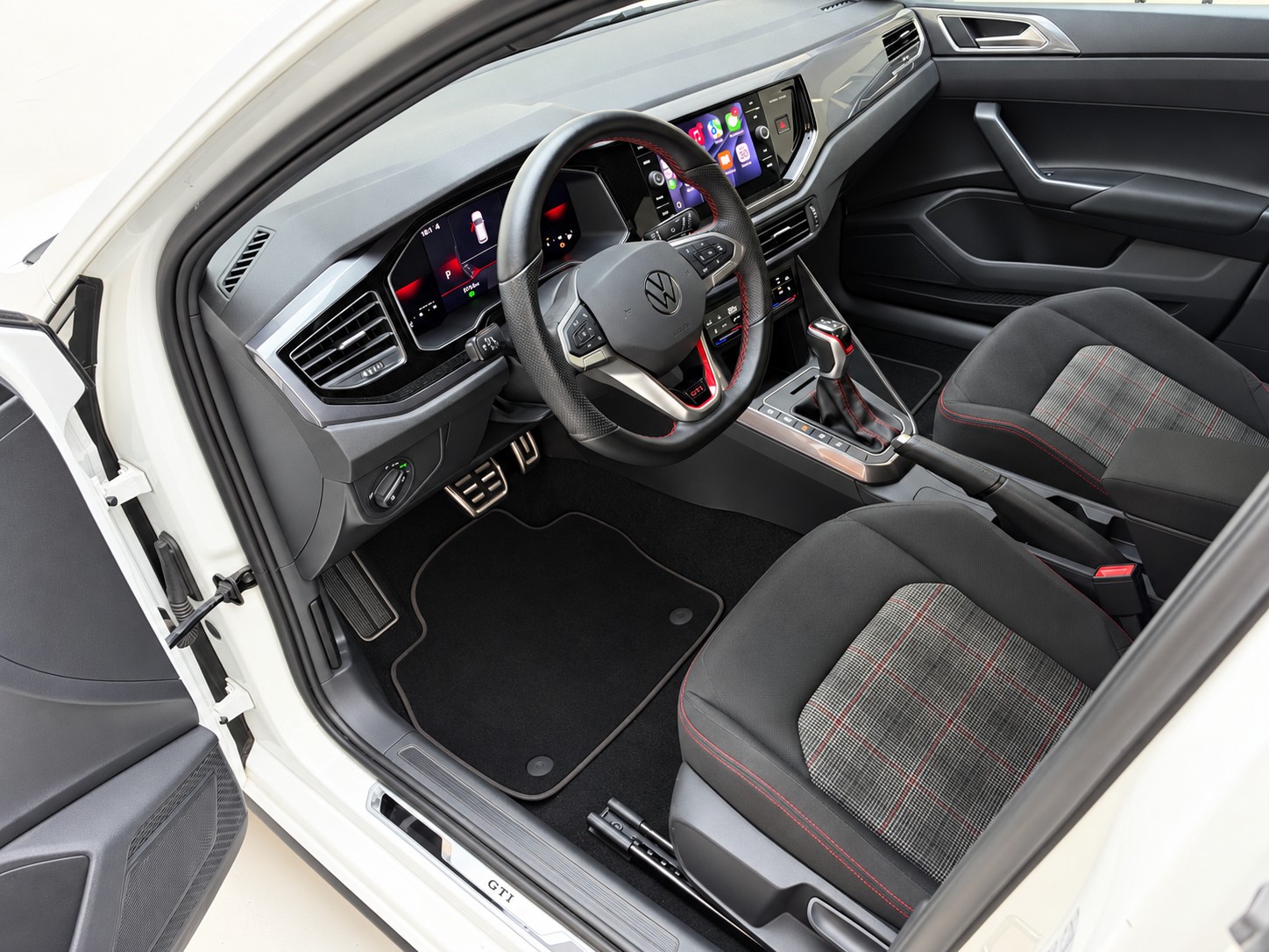 VW Polo 2.0 TSI GTI PRO-image-8