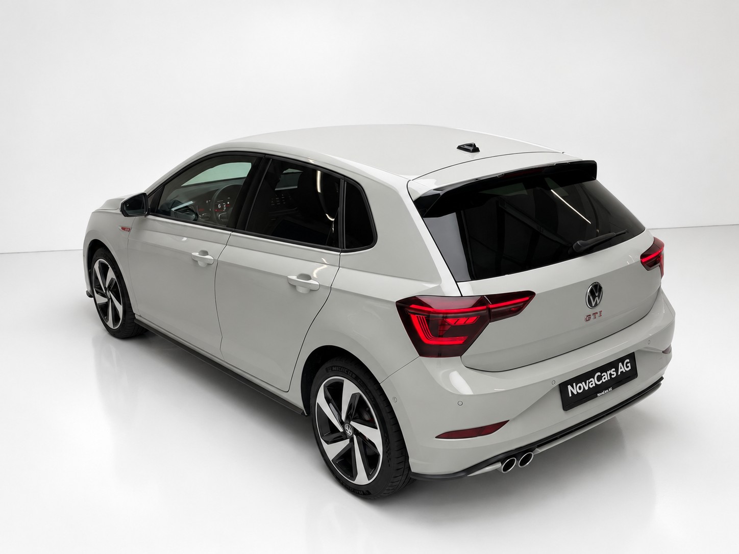 VW Polo 2.0 TSI GTI PRO-image-2