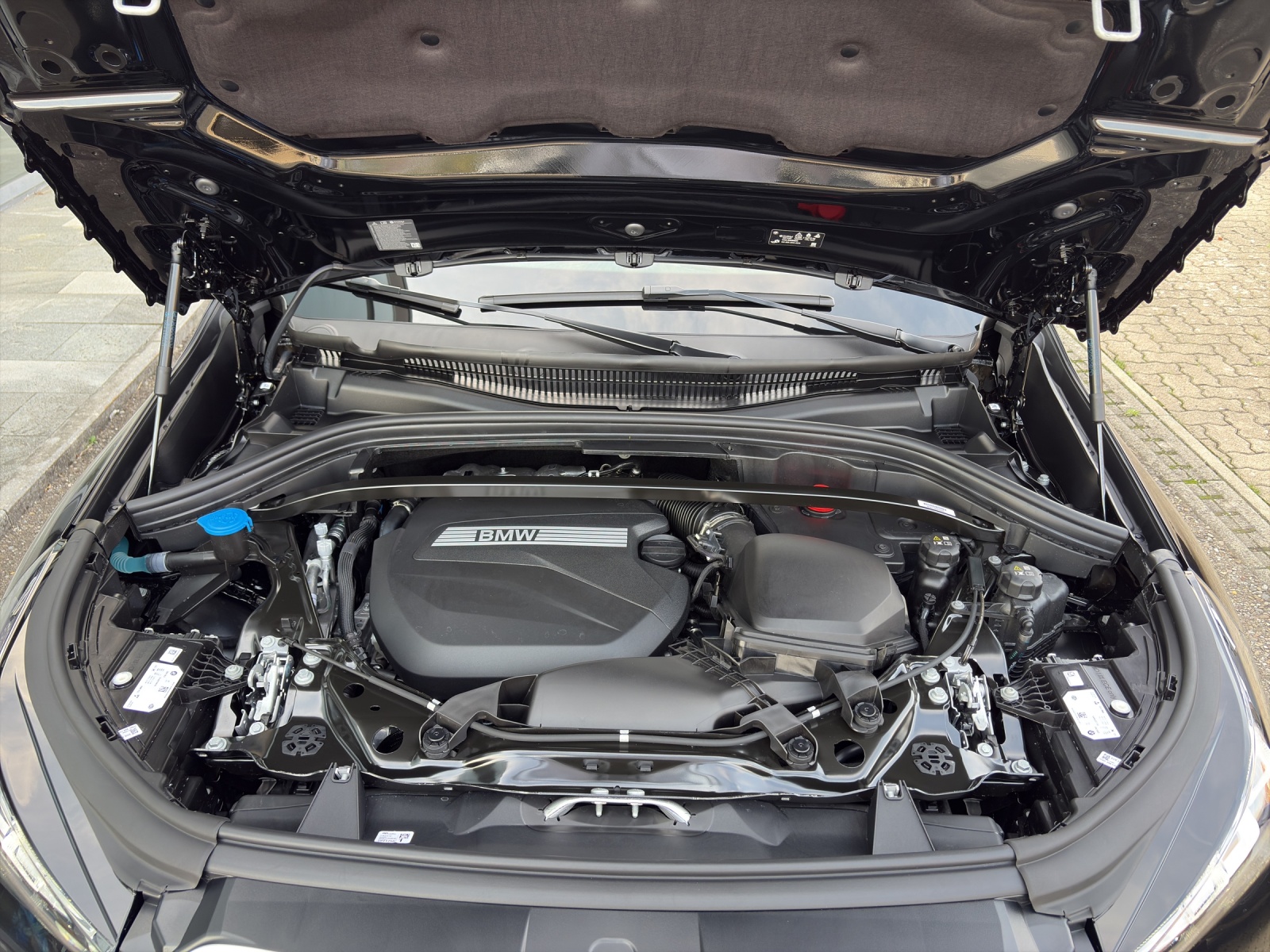 BMW X1 20d xDrive paddles-image-18