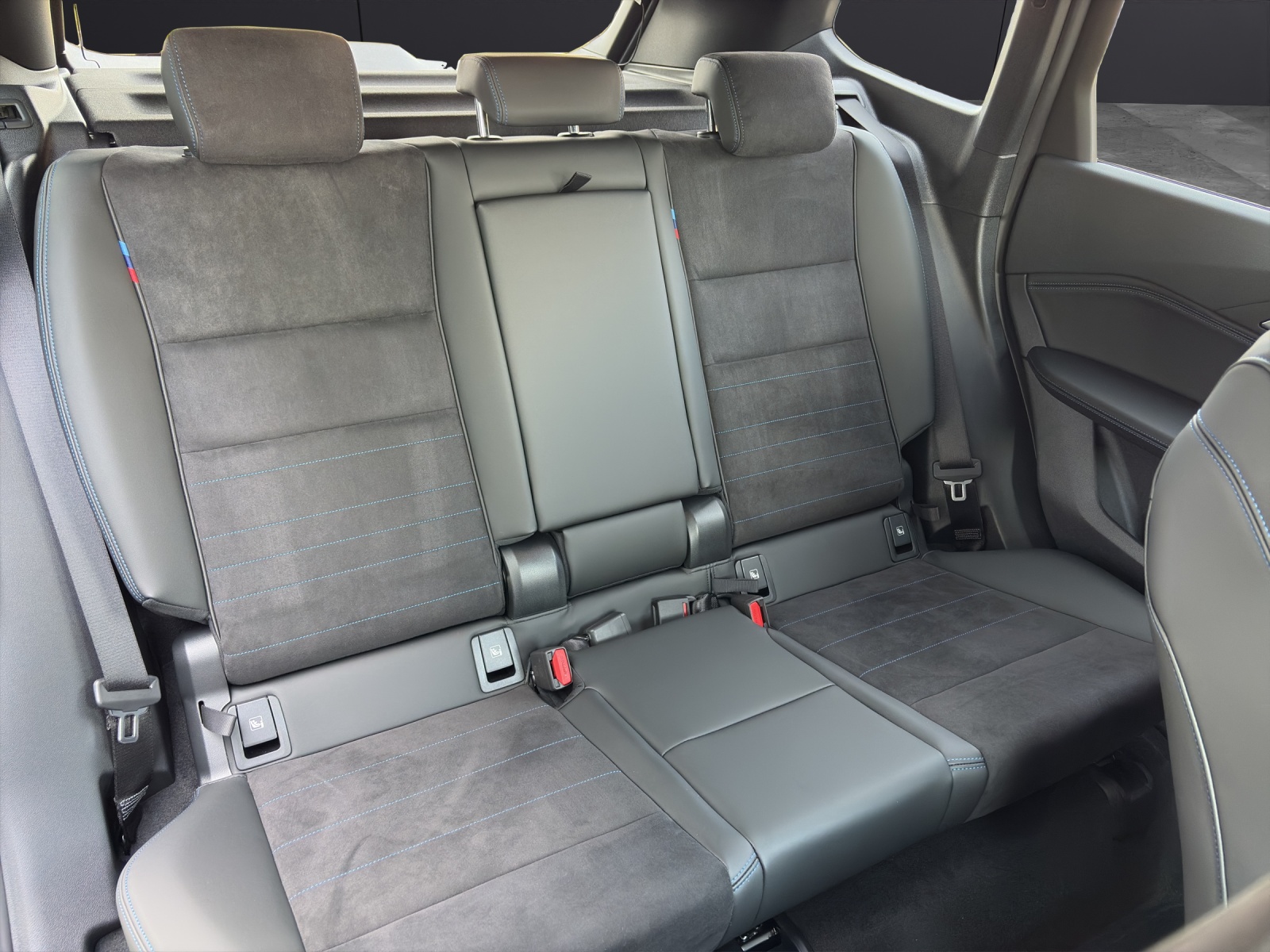 BMW X1 20d xDrive paddles-image-10