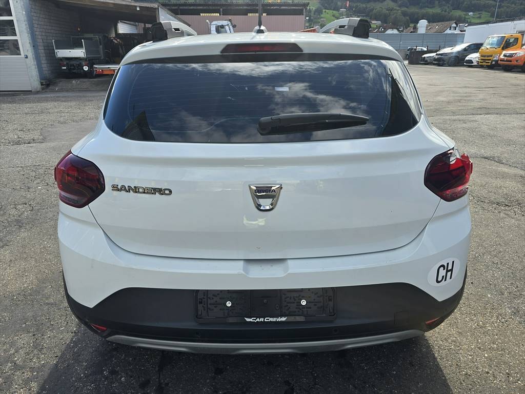 DACIA Sandero TCe 90 Comfort CVT-image-3