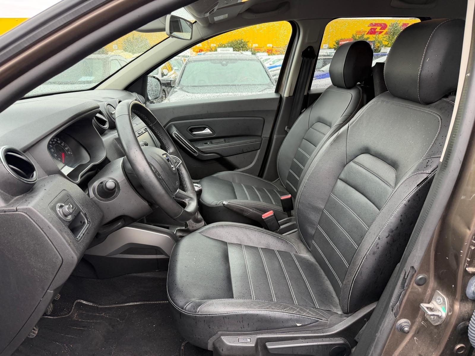DACIA Duster 1.2 TCe Prestige 4WD-image-8