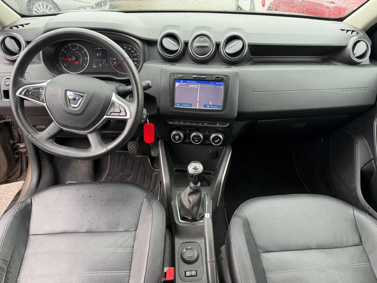 DACIA Duster 1.2 TCe Prestige 4WD-image-10