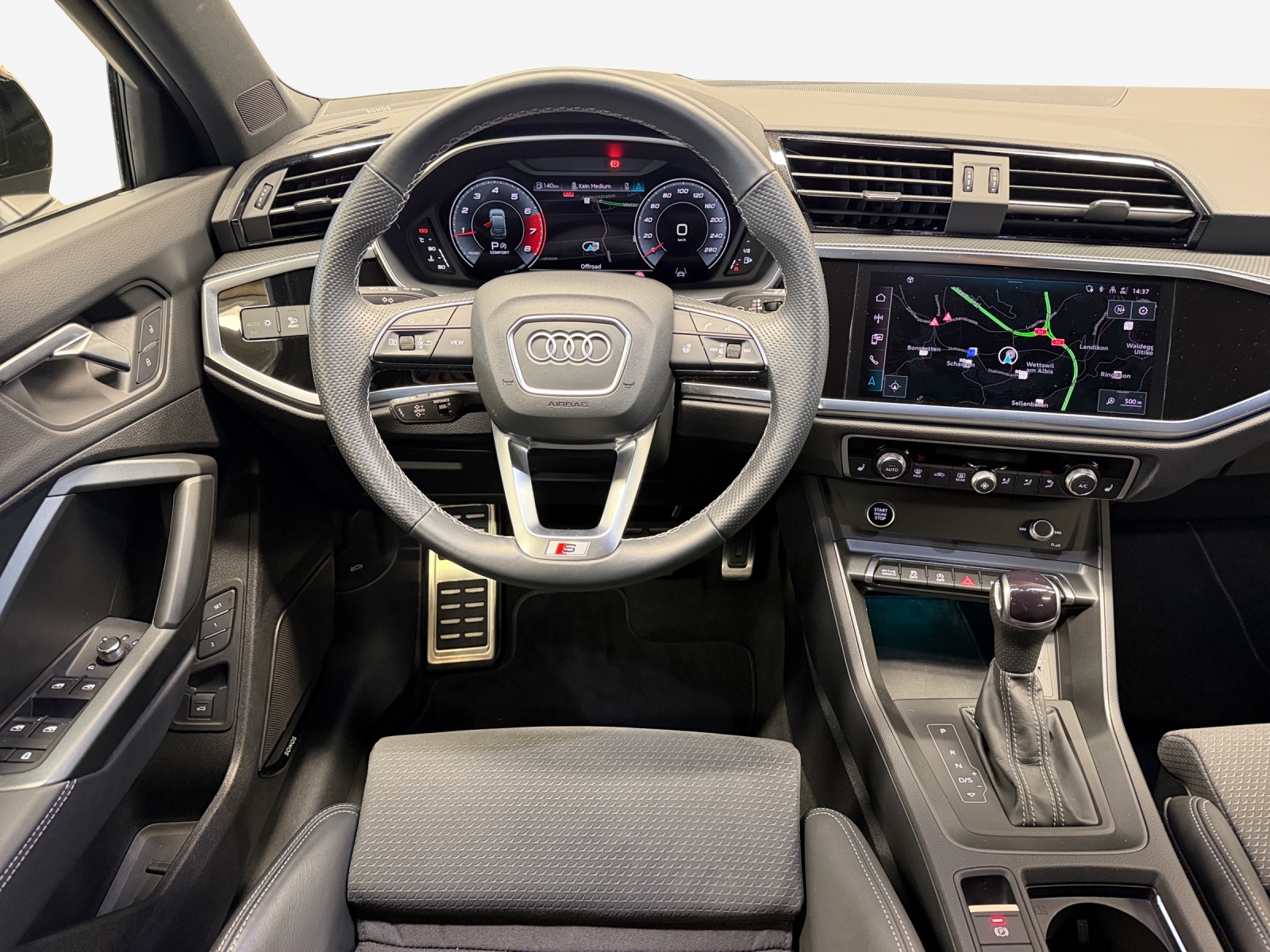 AUDI Q3 Sportback 40 TFSI S line quattro S-tronic-image-8