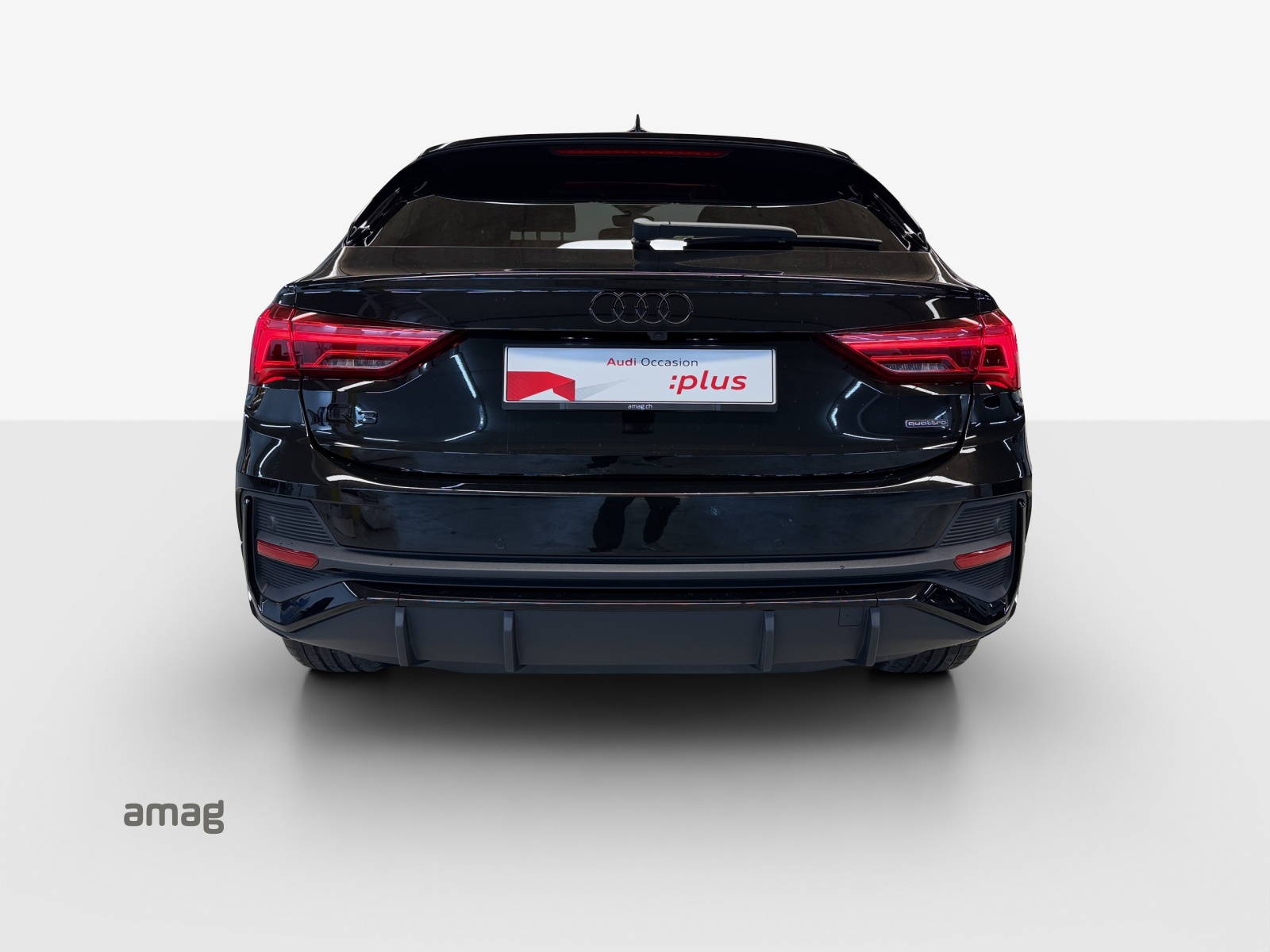 AUDI Q3 Sportback 40 TFSI S line quattro S-tronic-image-3