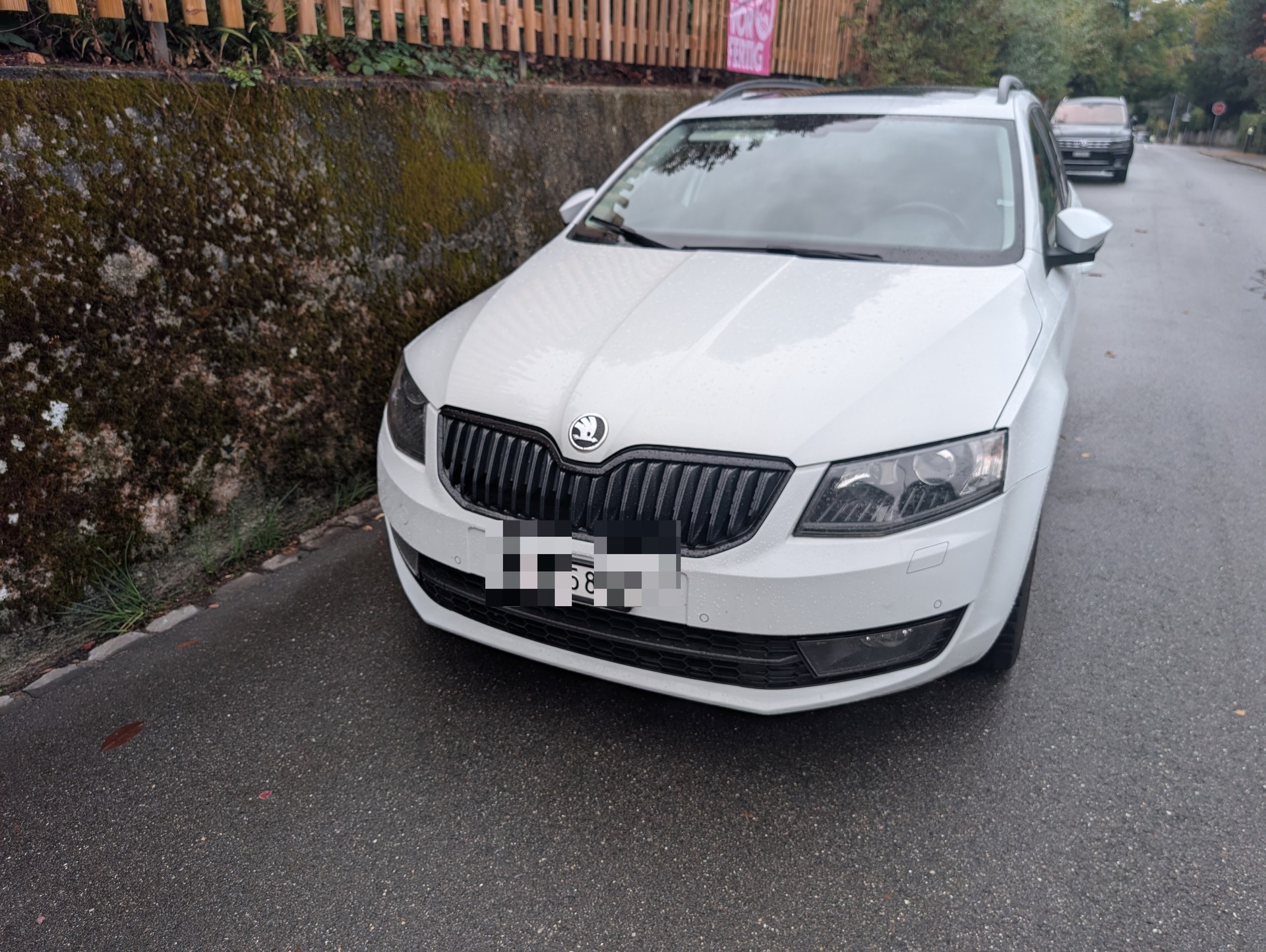 SKODA 1.8 TSI Elegance 4x4 DSG-image-3
