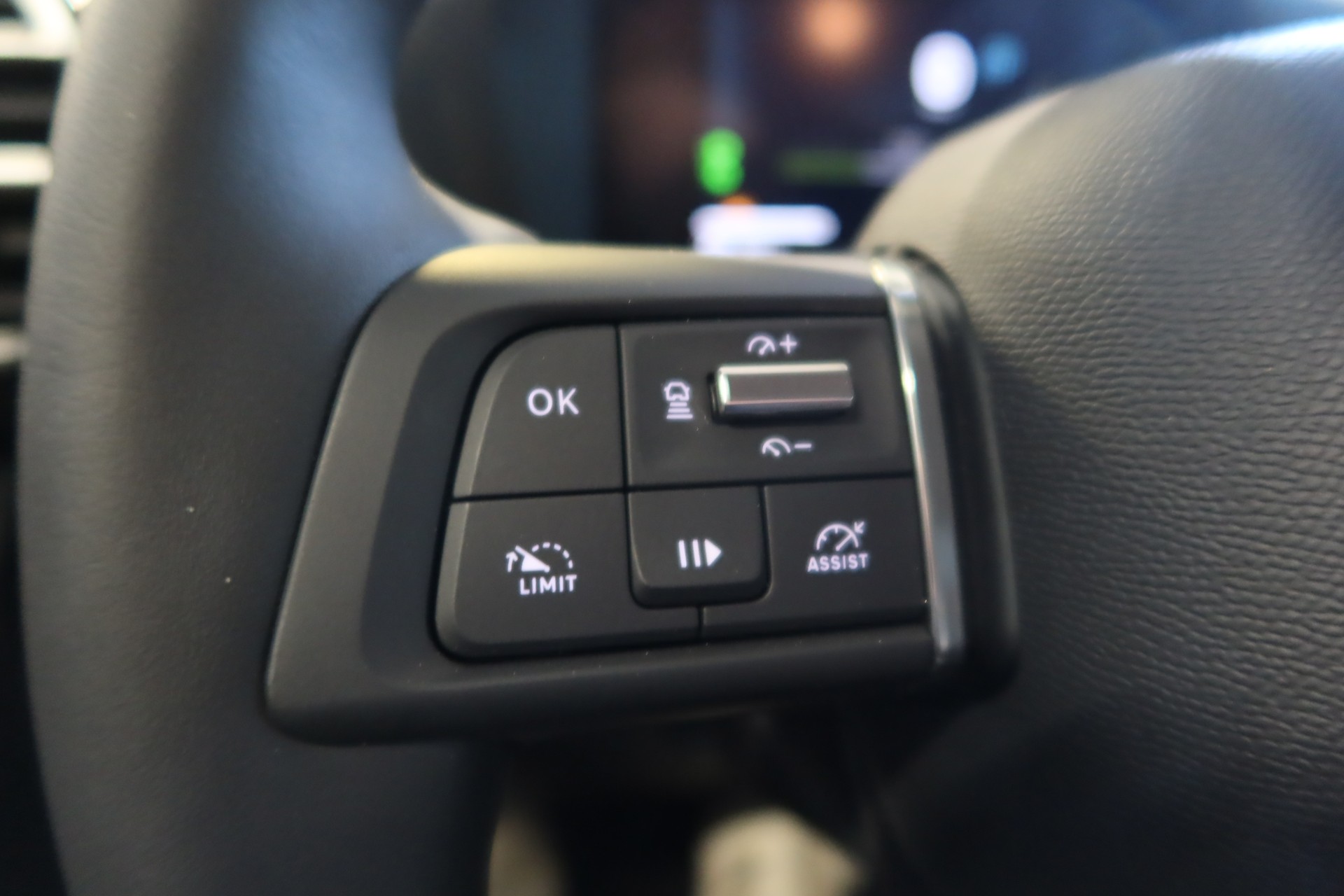 CITROEN C4 HEV Max-image-15