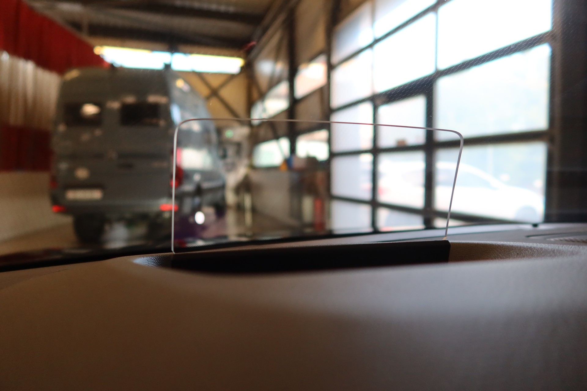 CITROEN C4 HEV Max-image-14