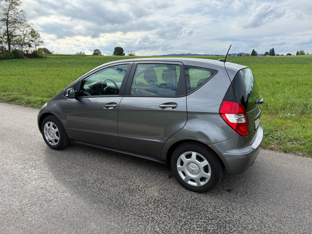 MERCEDES-BENZ A 160 BlueEF Classic-image-0