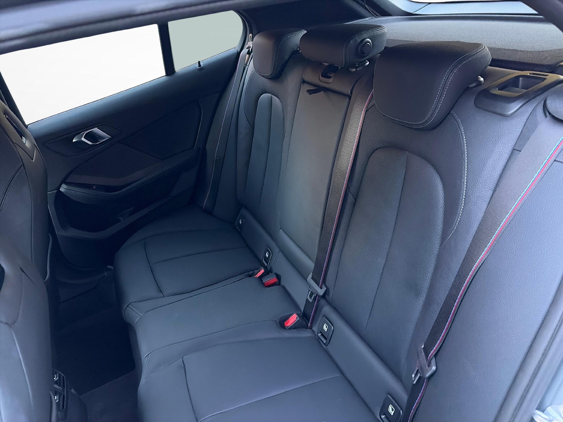 BMW M135i xDrive-image-10