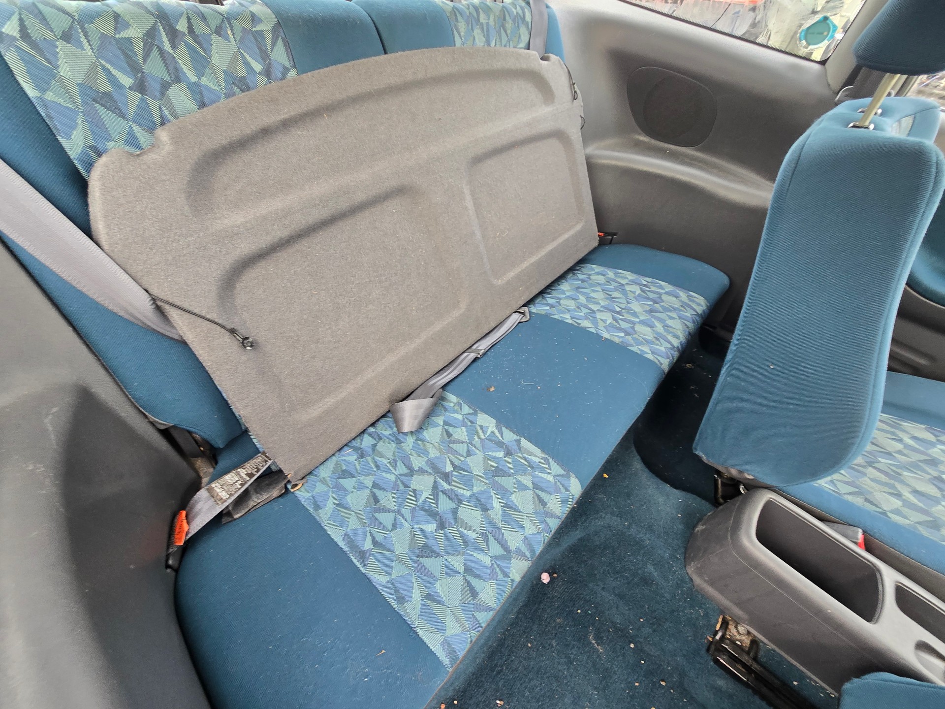MITSUBISHI Colt 1.3 12V GLX Sunshine-image-4