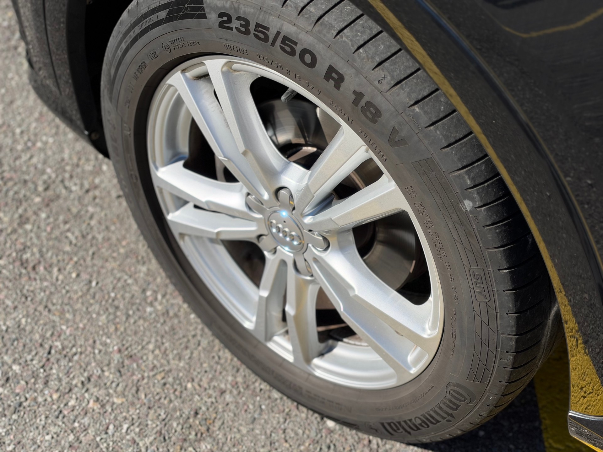 AUDI Q3 2.0 TFSI sport quattro S-tronic-image-6
