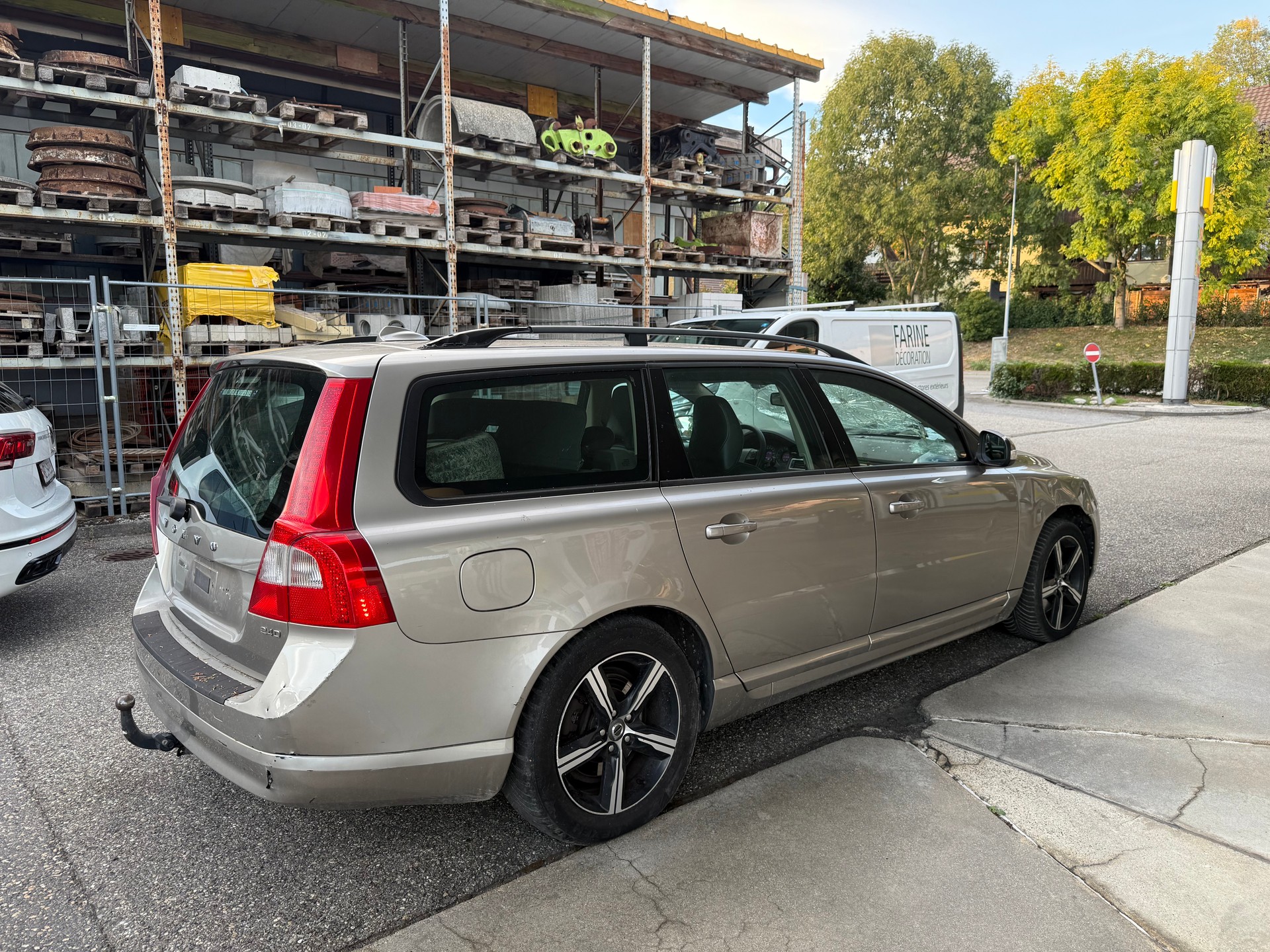 VOLVO V70 2.4D Kinetic Geartronic-image-5
