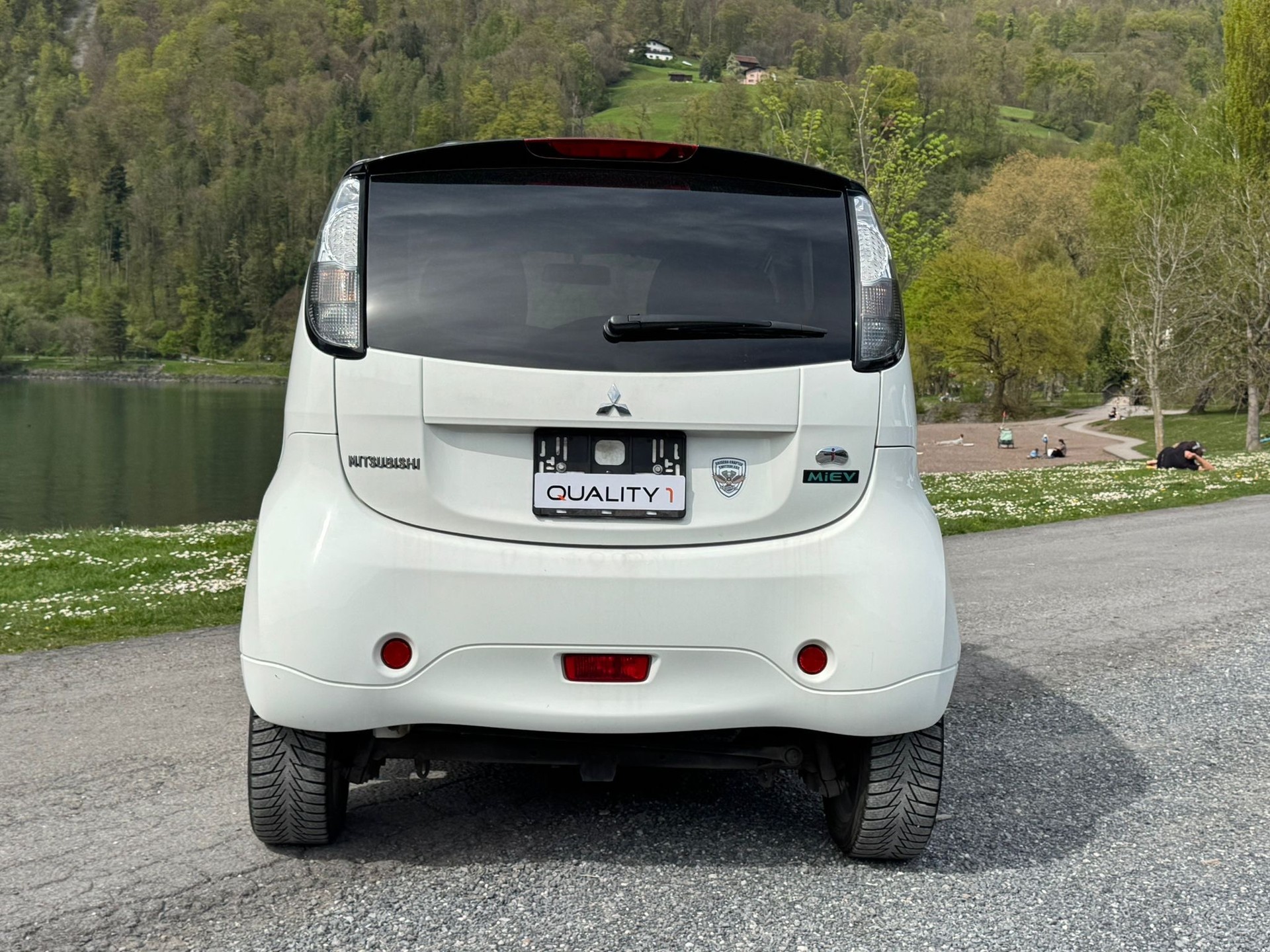 MITSUBISHI i MiEV-image-15