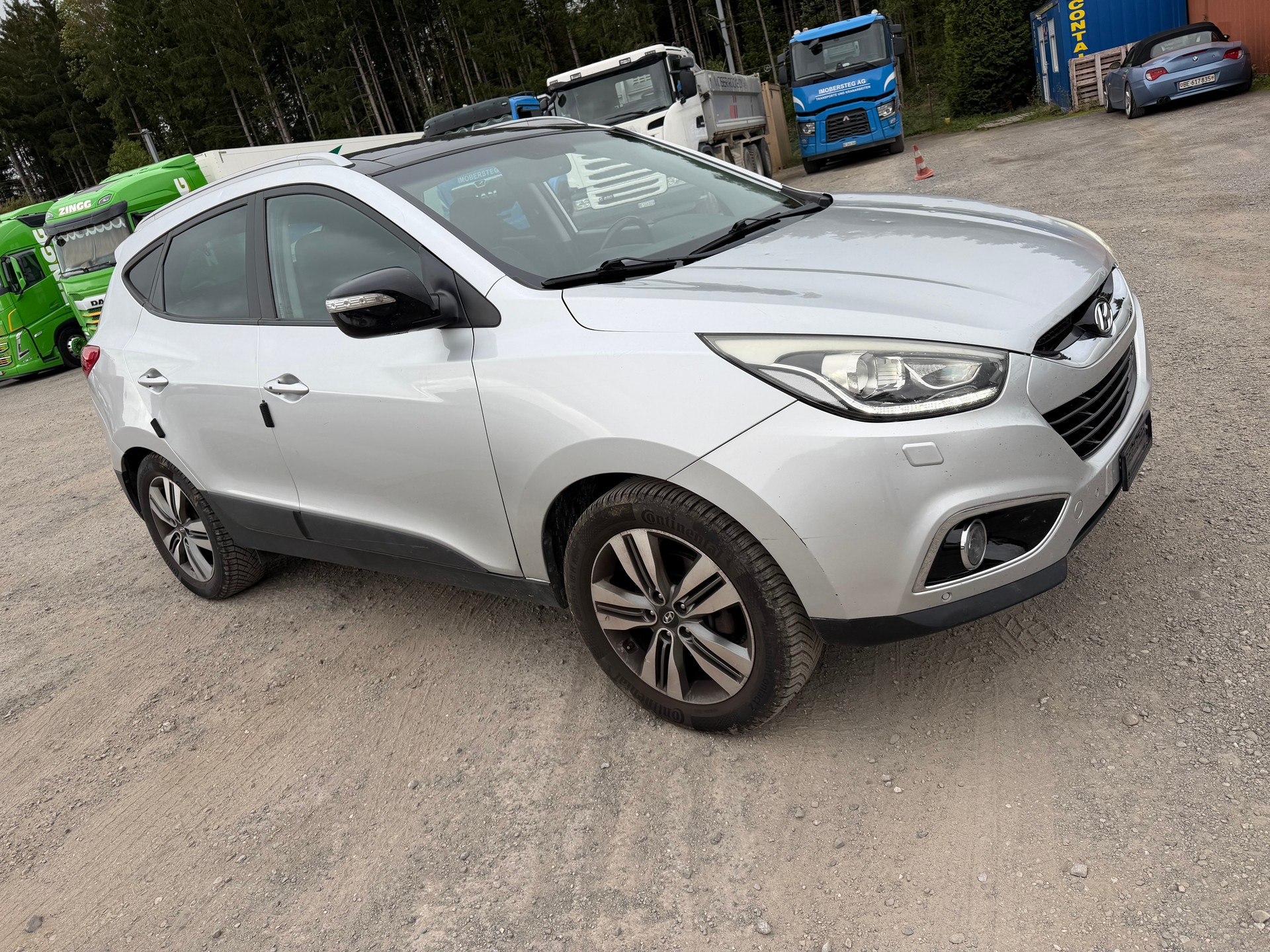 HYUNDAI iX 35 2.0 CRDi exxtra Plus 4WD Automatic-image-1