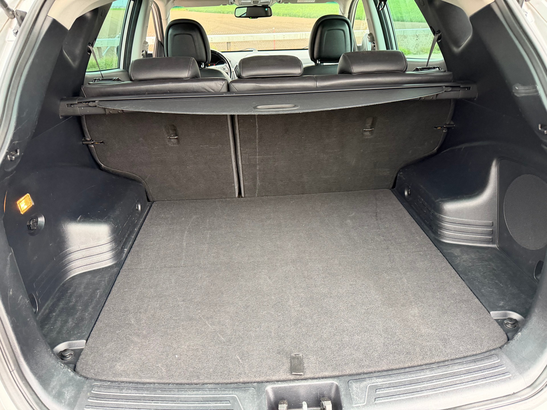 HYUNDAI iX 35 2.0 CRDi exxtra Plus 4WD Automatic-image-9