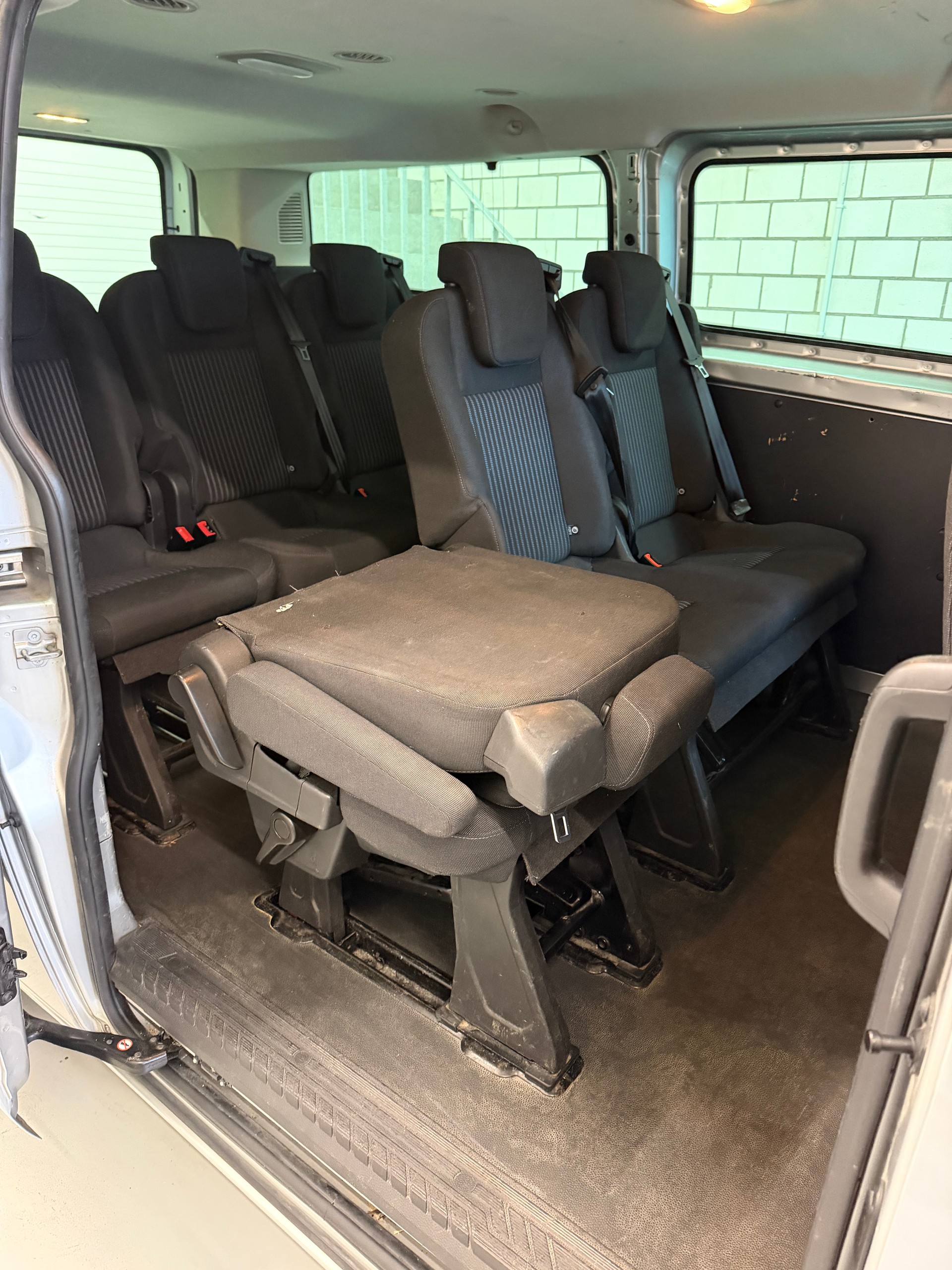 FORD Transit Custom 310 L2H1 Trend-image-5
