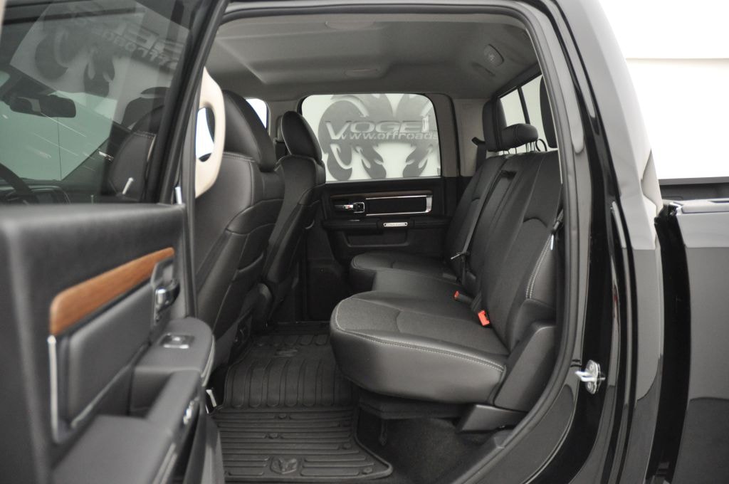 DODGE Ram 3500 6.7 TD Crew Cab Lar.-image-14