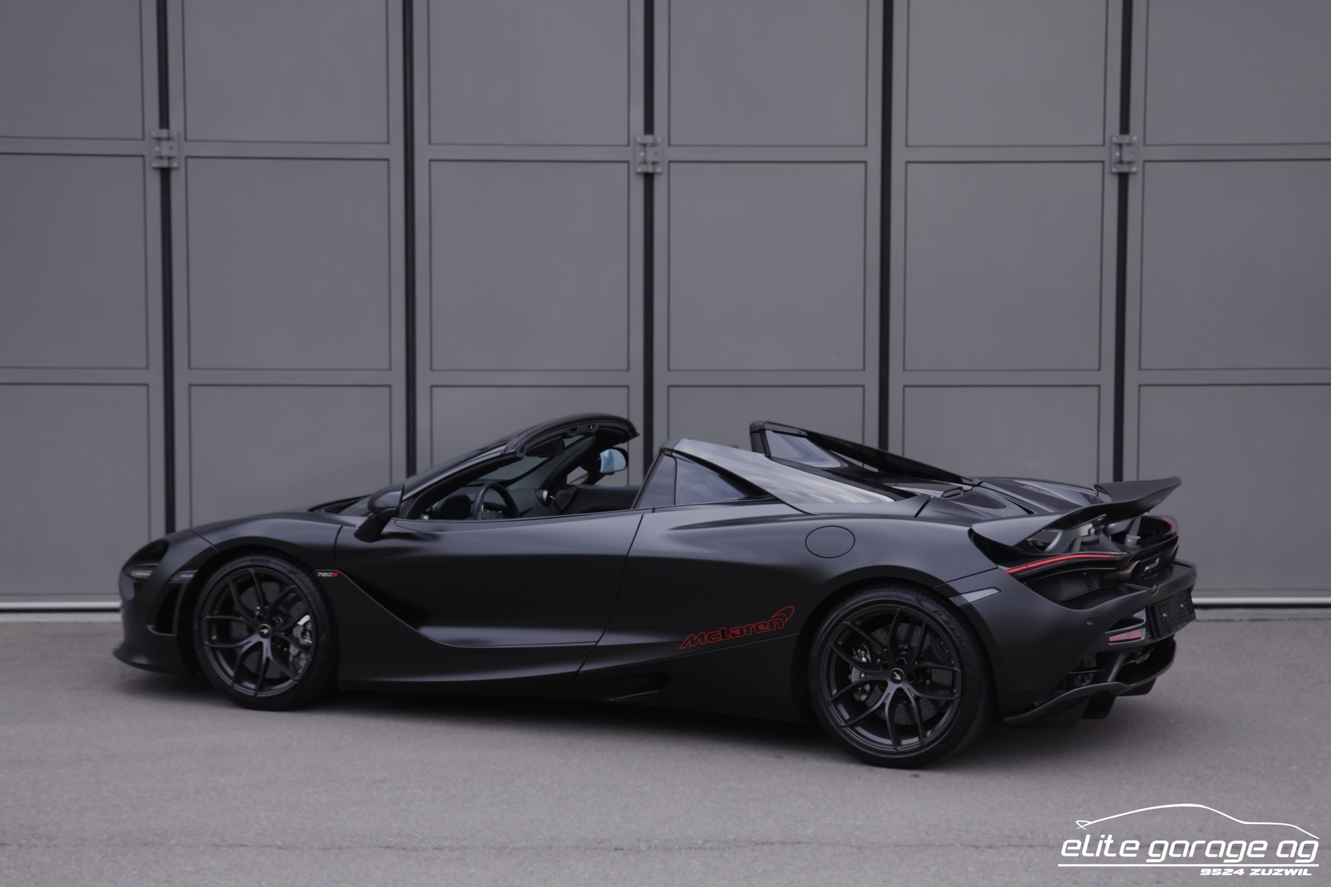 McLAREN 720S Spider Luxury 4.0 V8 SSG-image-2