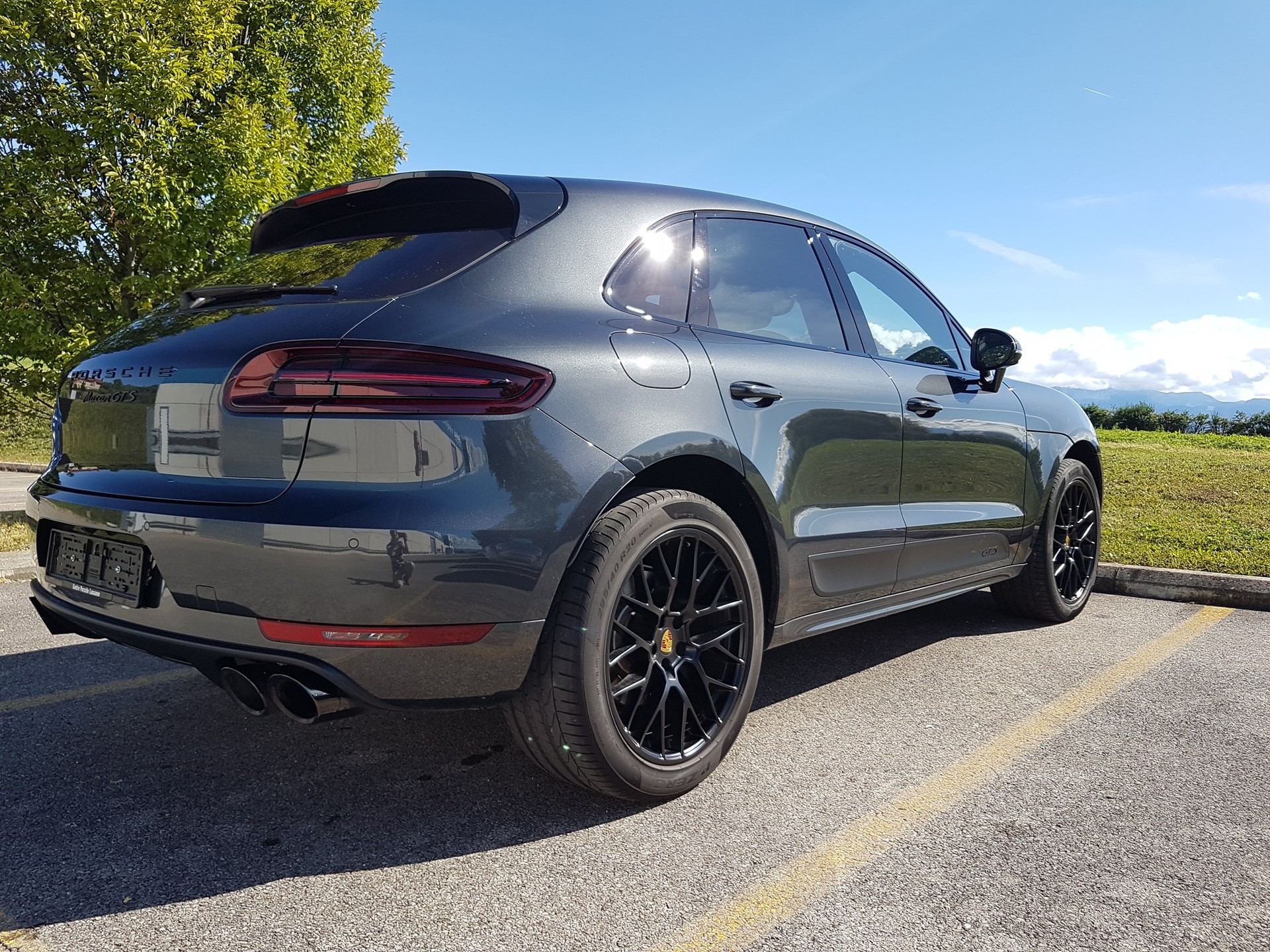 PORSCHE Macan GTS PDK-image-2