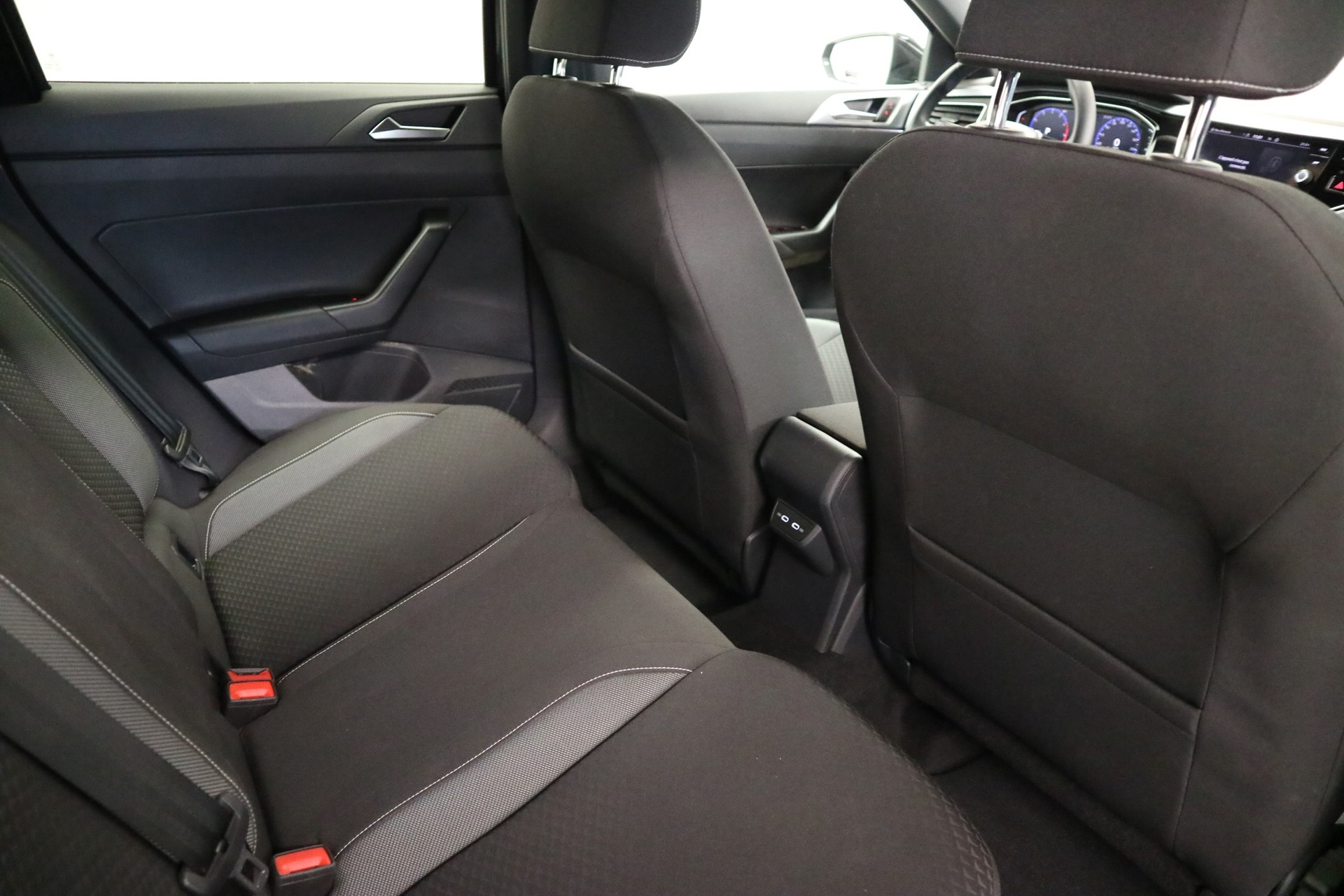 VW Polo 1.0 TSI-image-8