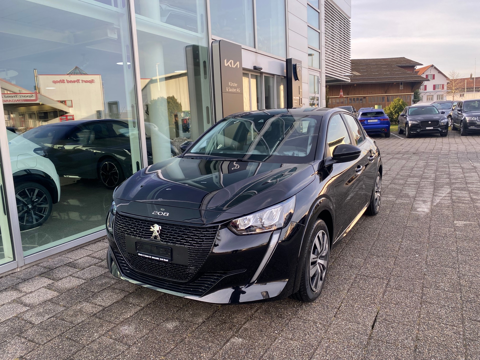 PEUGEOT 208 Elektrik Active Pack-image-0