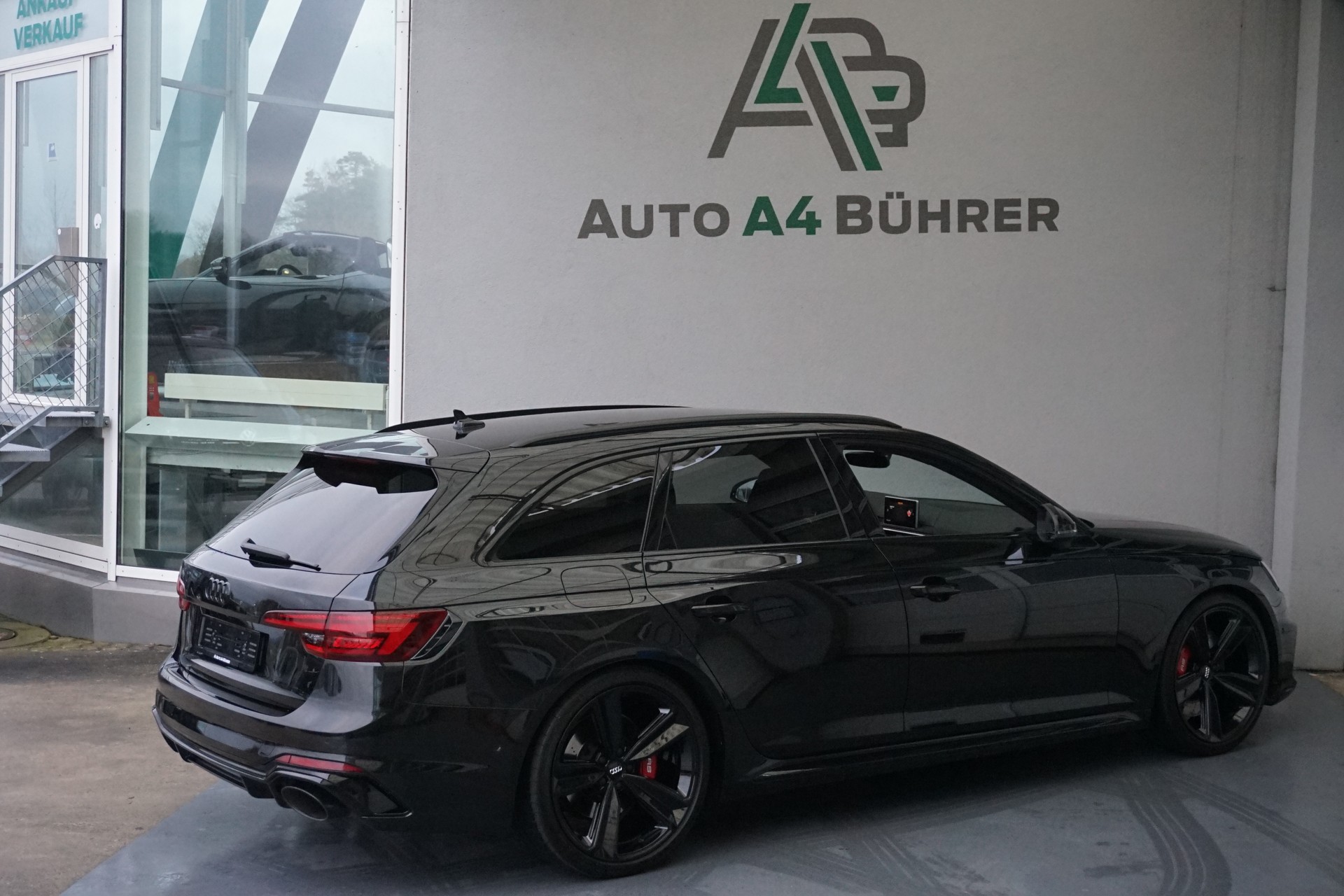 AUDI RS4 Avant 2.9 TFSI quat-image-9