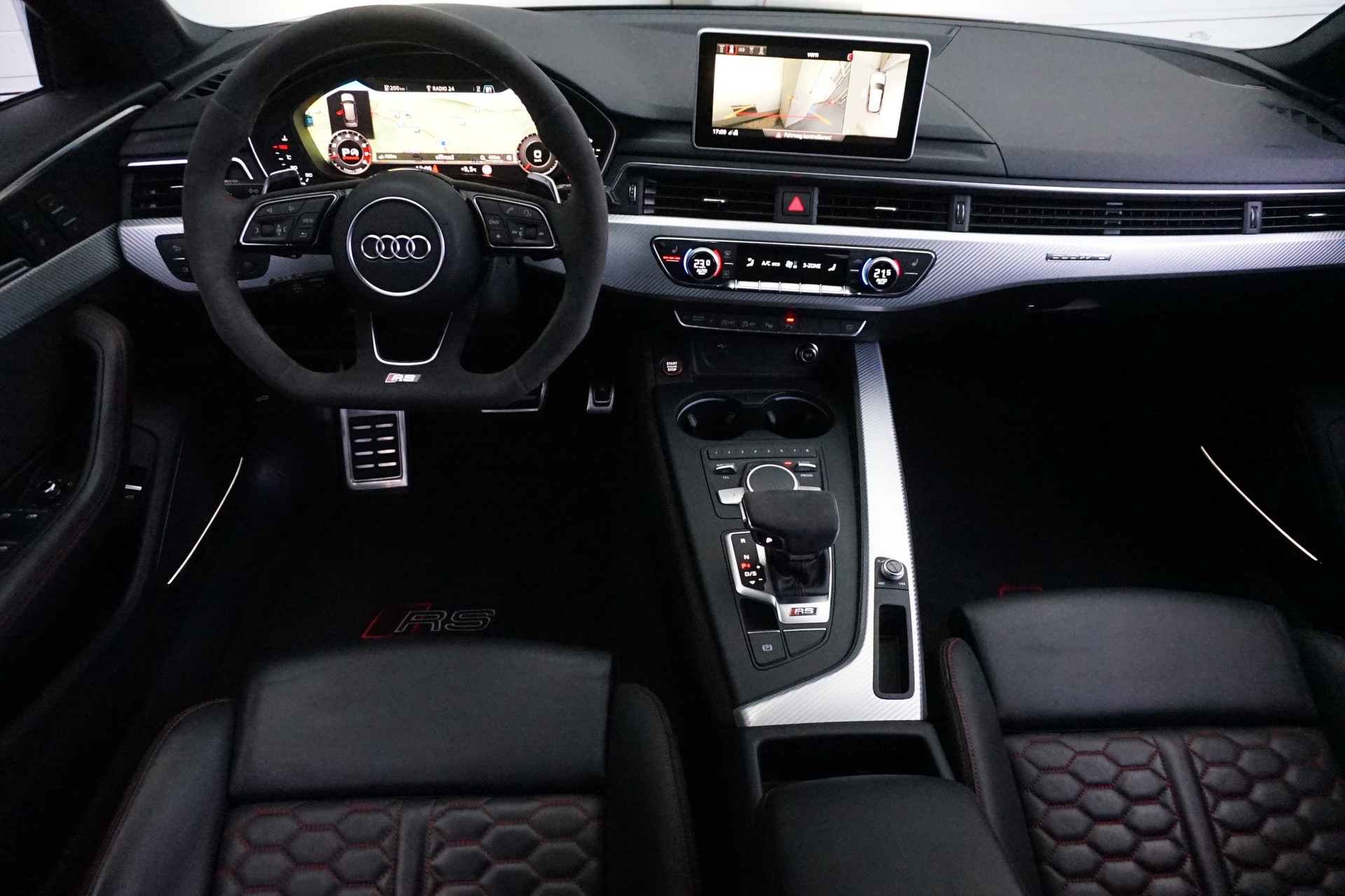 AUDI RS4 Avant 2.9 TFSI quat-image-17