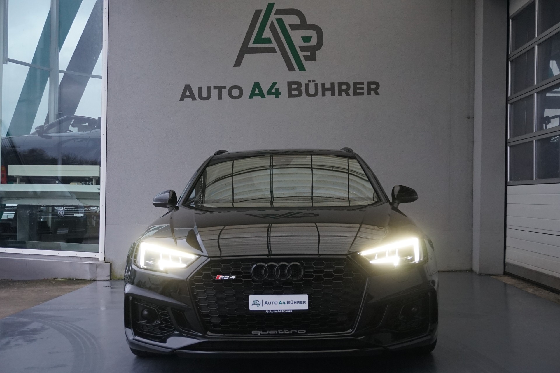 AUDI RS4 Avant 2.9 TFSI quat-image-10