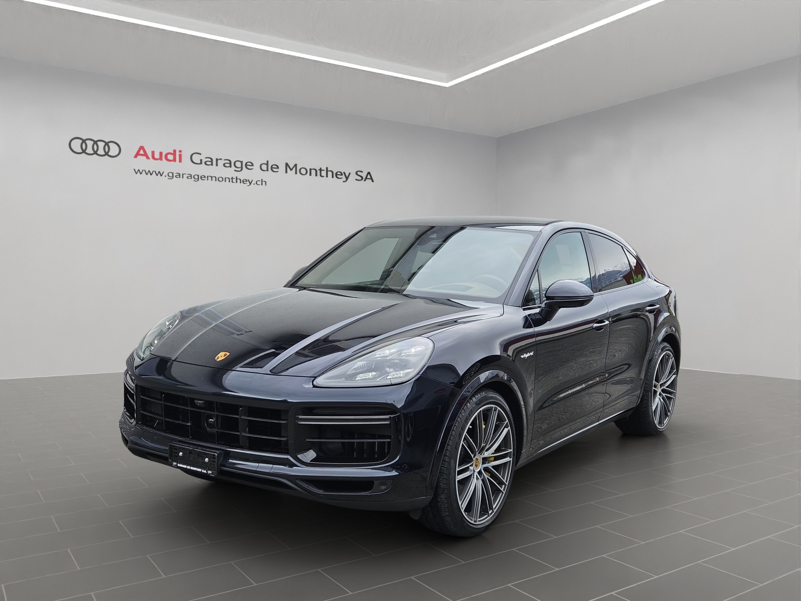 PORSCHE Cayenne Turbo Coupé S E-Hybrid — slika 1