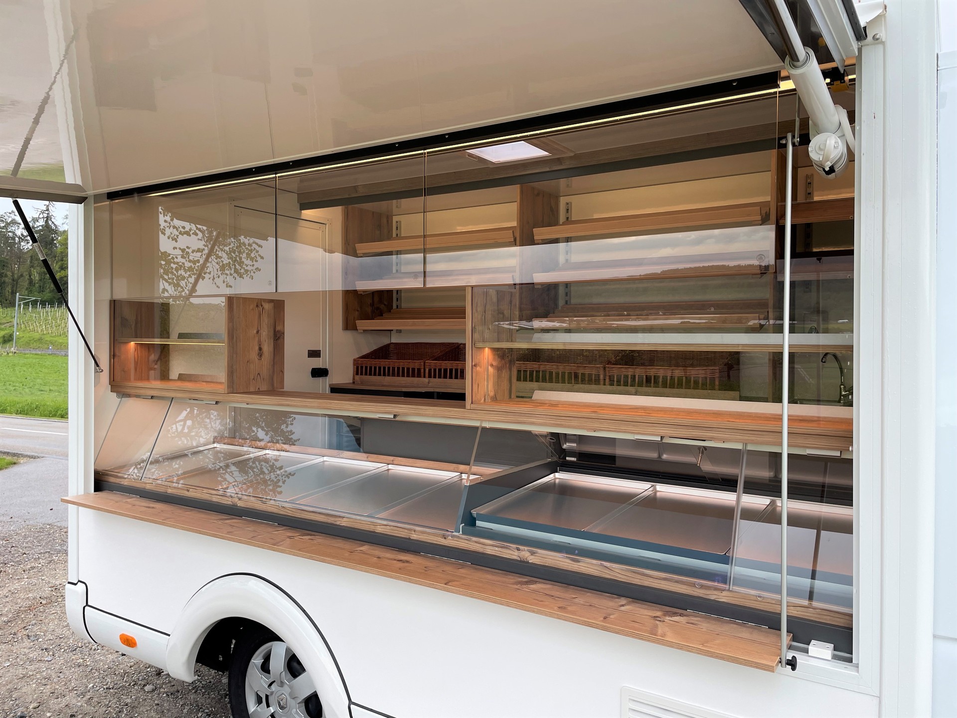 RENAULT Back-Master 330-image-8