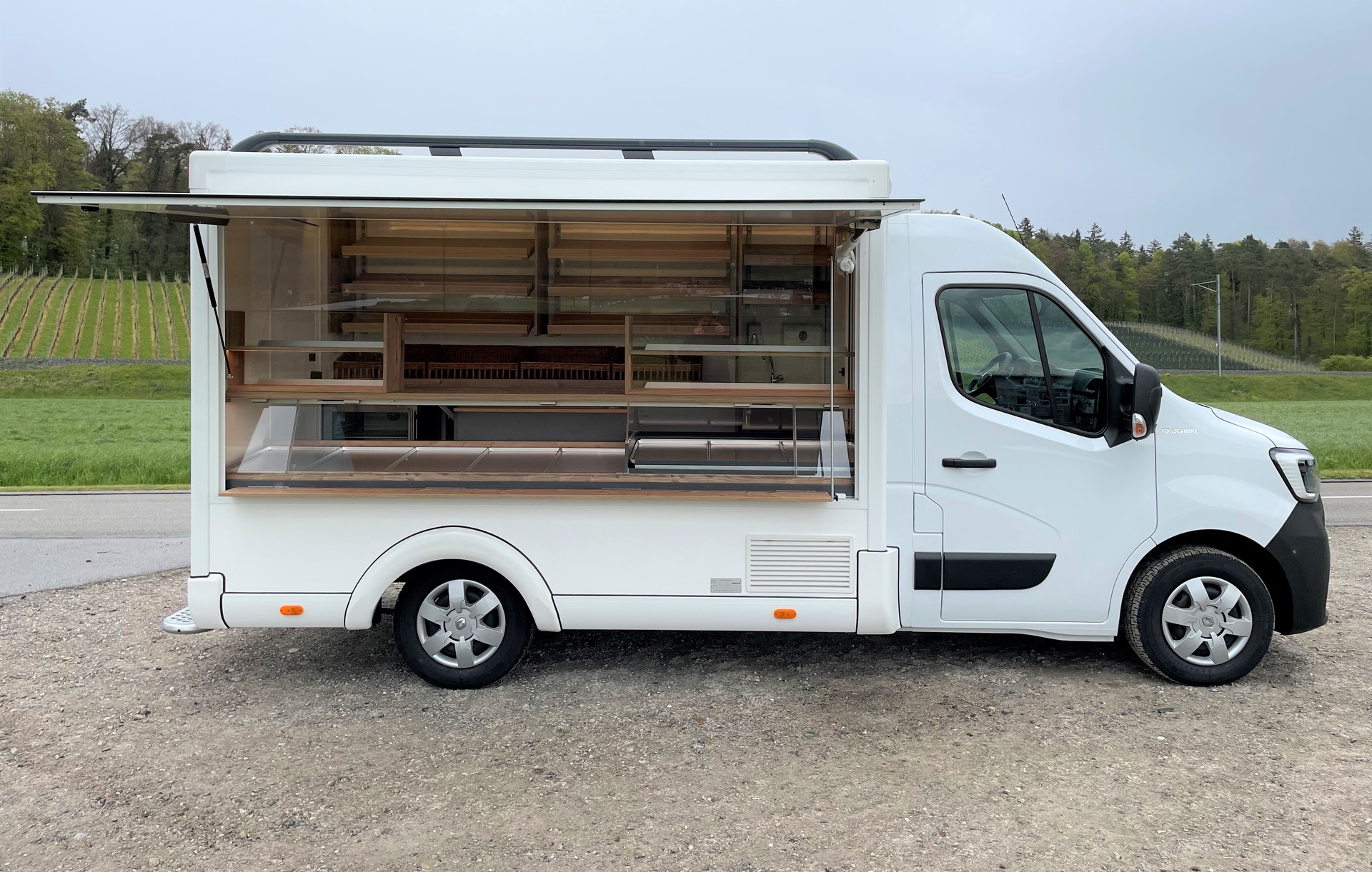 RENAULT Back-Master 330-image-0
