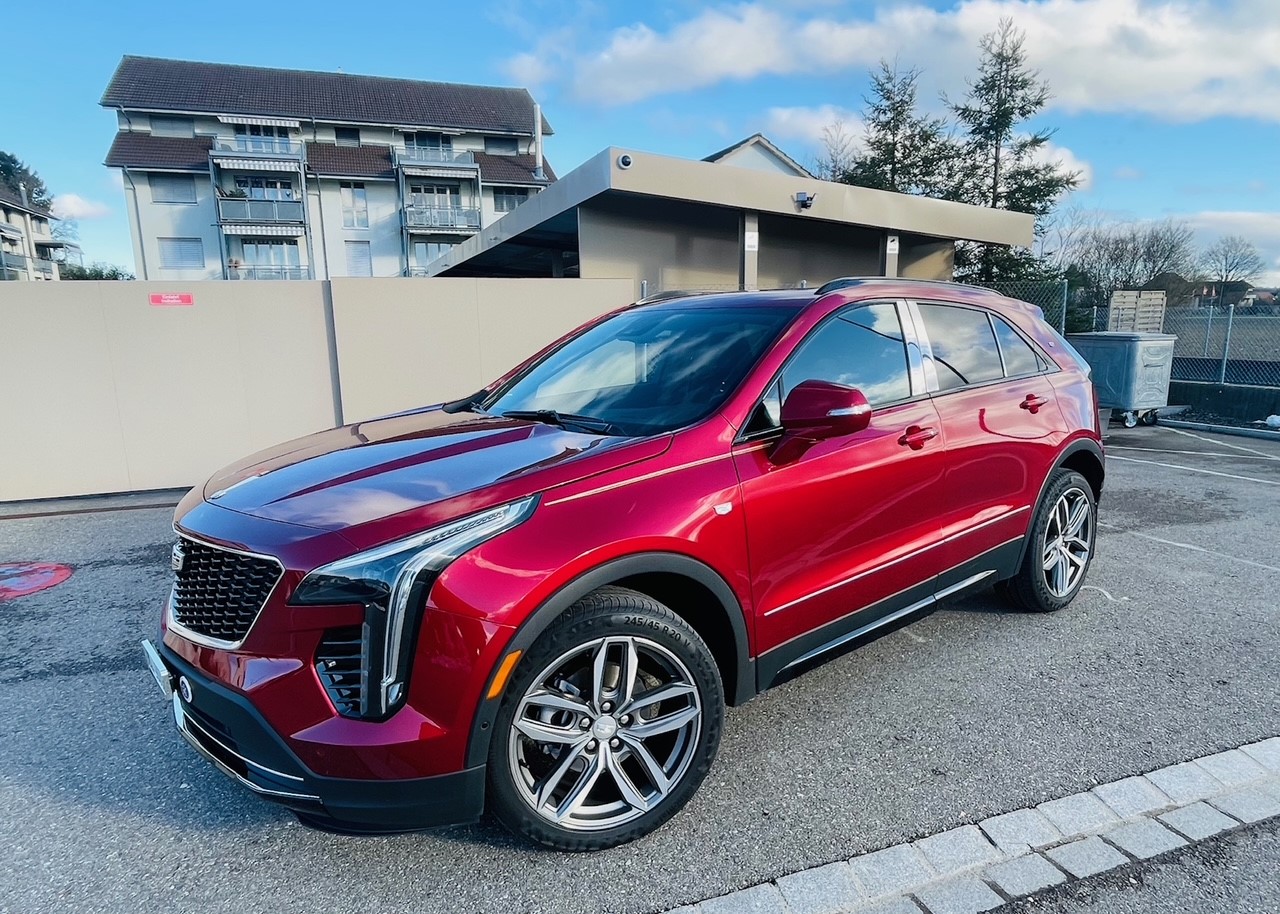 CADILLAC XT4 350T 2.0 Sport AWD-image-2