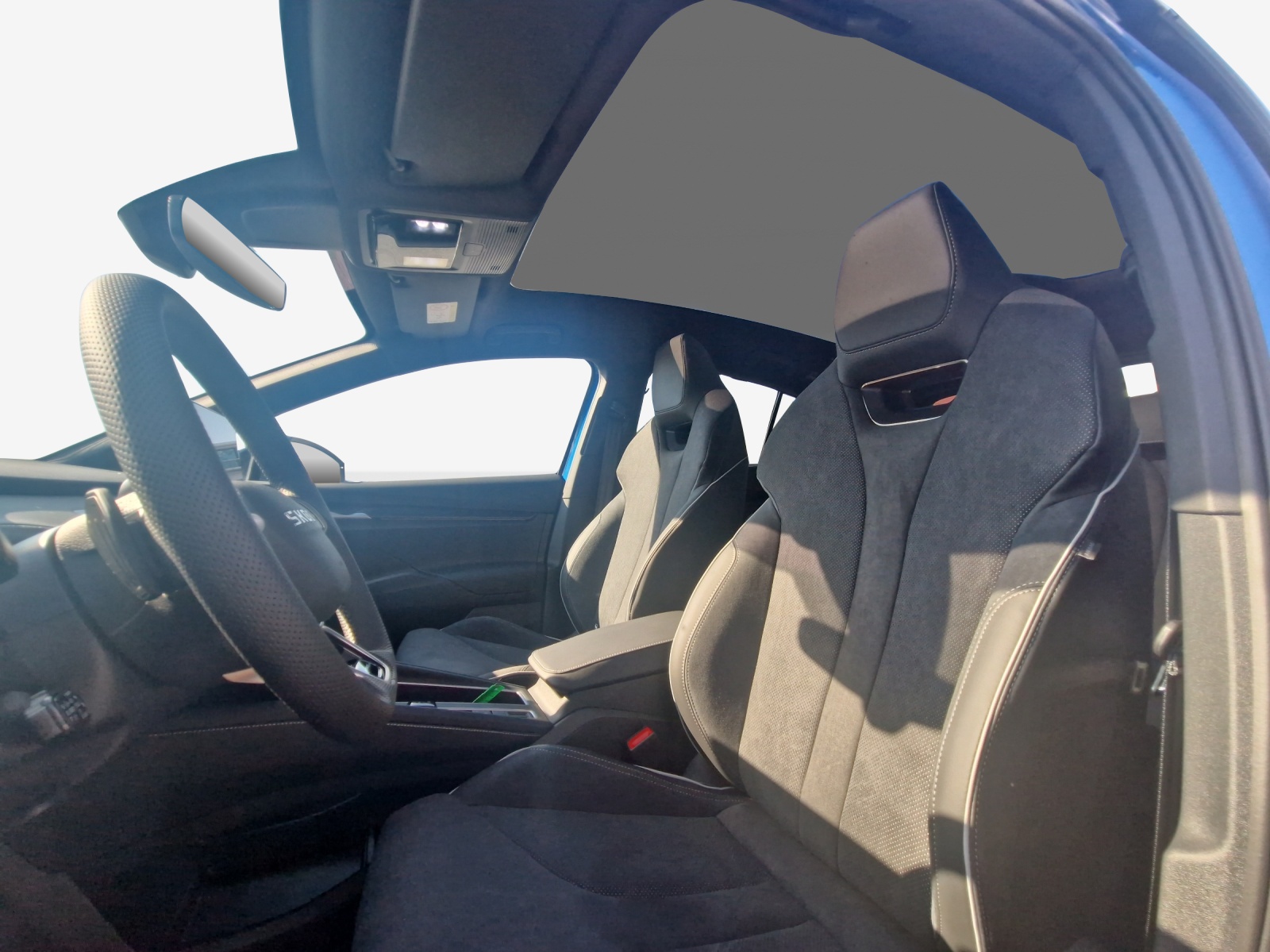 SKODA Enyaq Coupé Sportline 4x4-image-8
