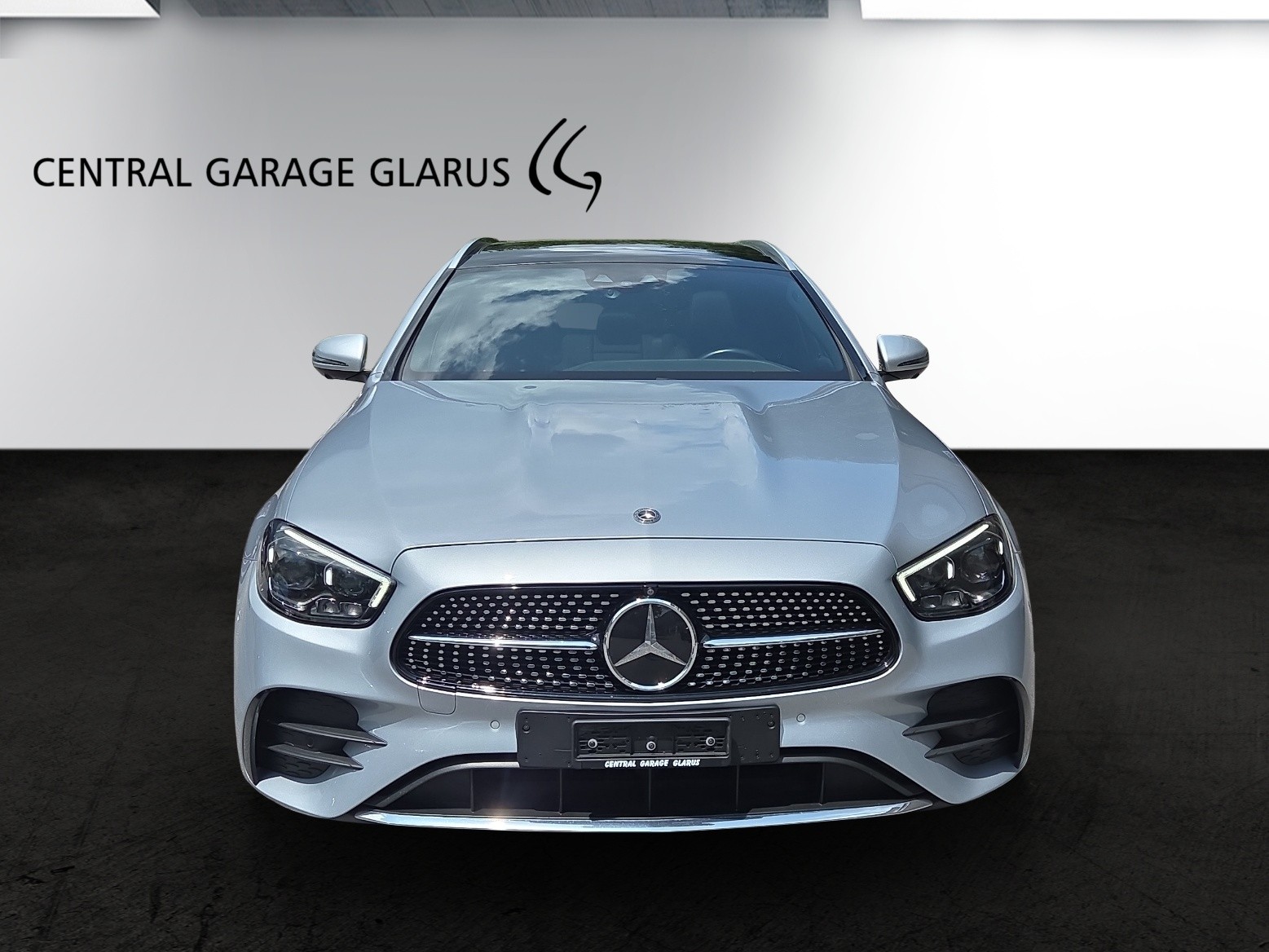 MERCEDES-BENZ E 450 T 4Matic AMG Line 9G-Tronic-showroom-element-2