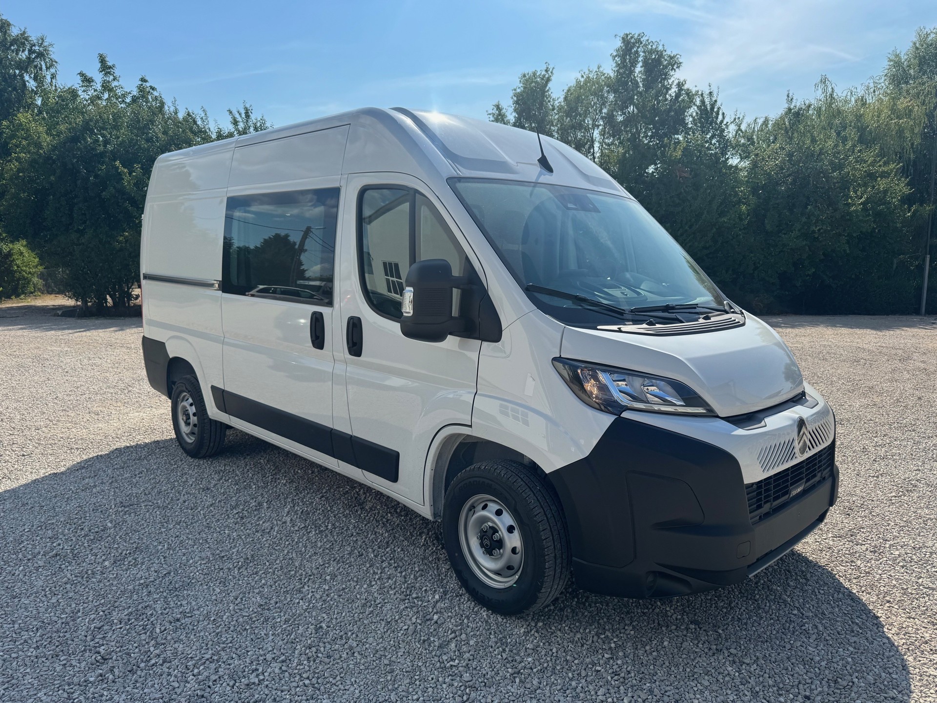 CITROEN L2H2 mit 2 x Schiebetüre links und rechts und Navigation u.s.w-image-4