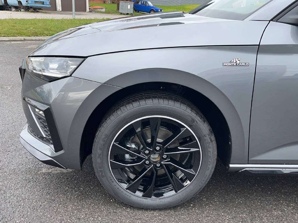 SKODA Scala 1.0 TSI Monte Carlo DSG-image-11