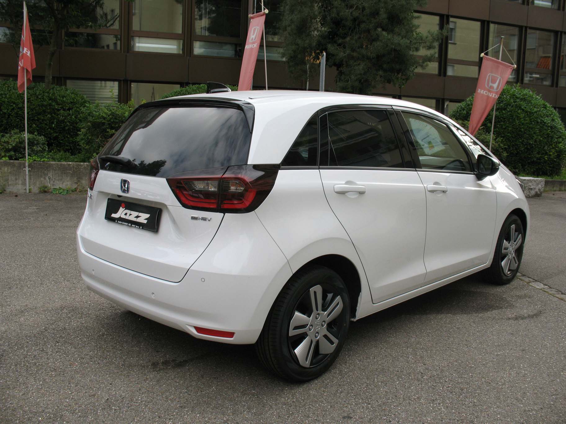 HONDA Jazz 1.5 i-MMD Executive-image-2