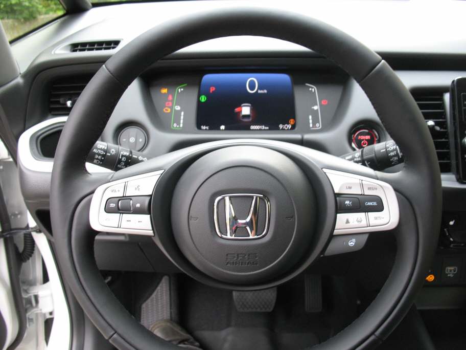 HONDA Jazz 1.5 i-MMD Executive-image-4