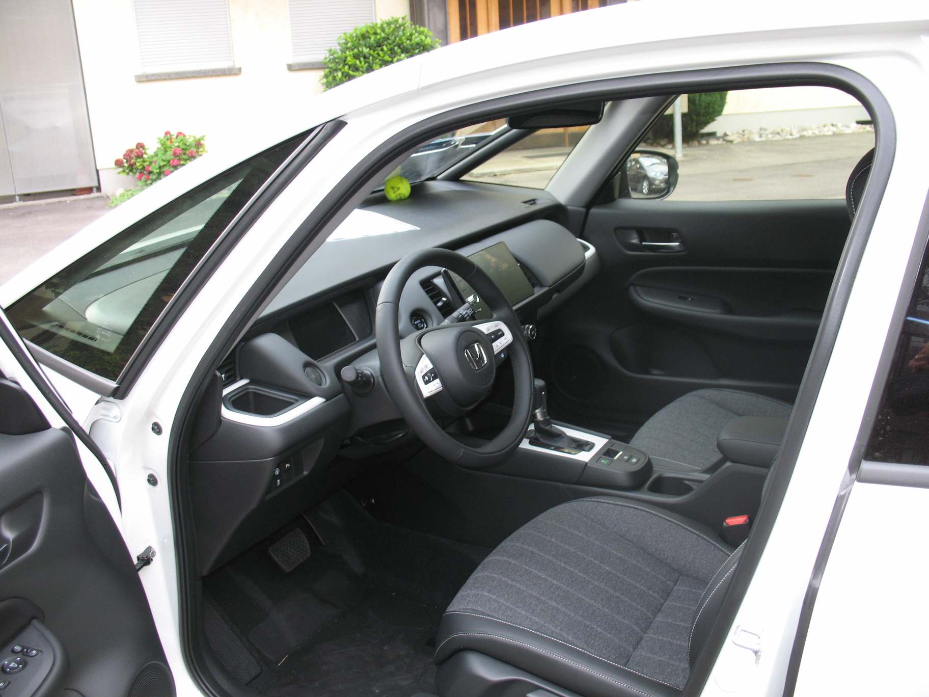 HONDA Jazz 1.5 i-MMD Executive-image-3