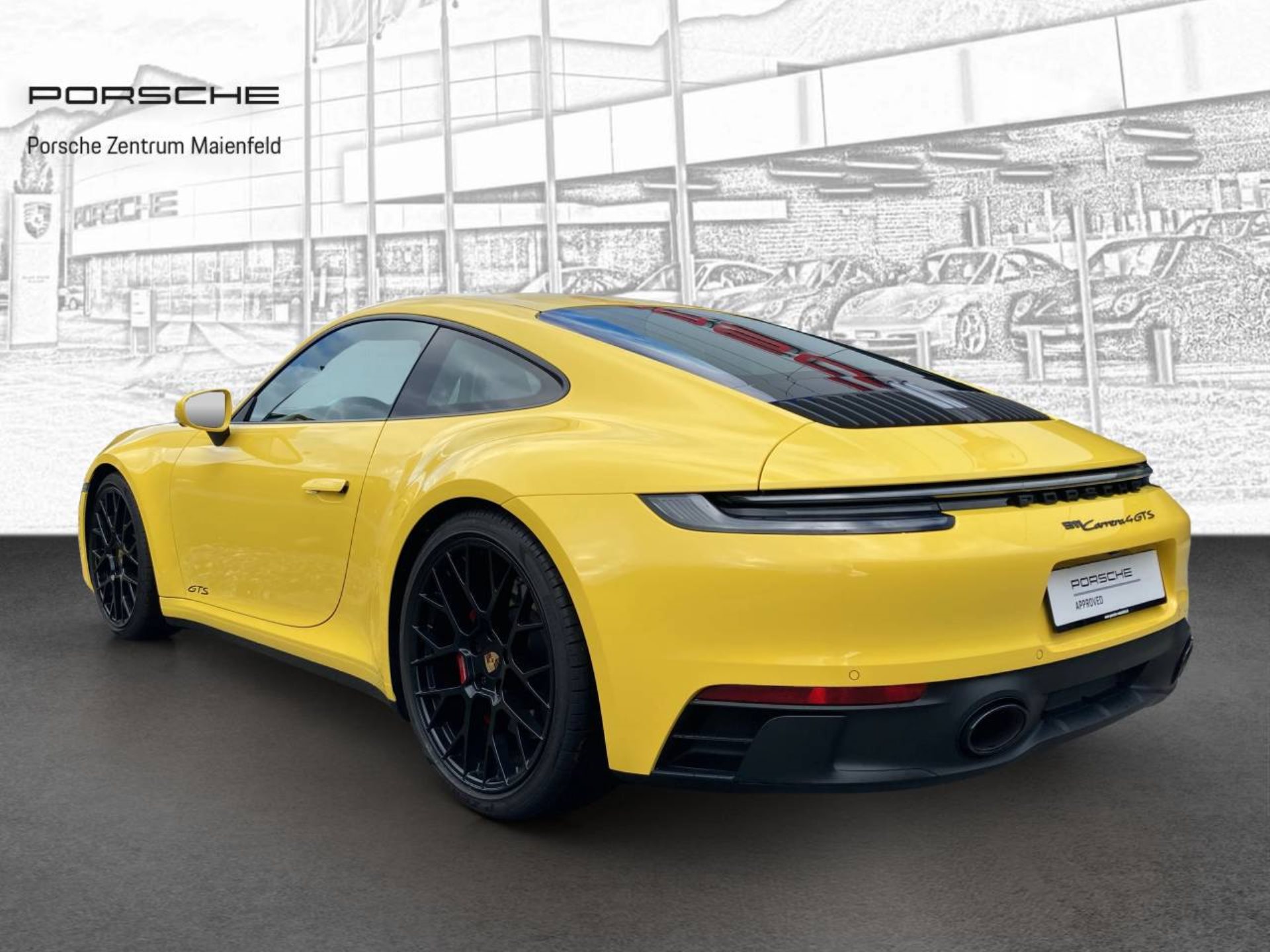 PORSCHE 911 Carrera 4 GTS-image-7