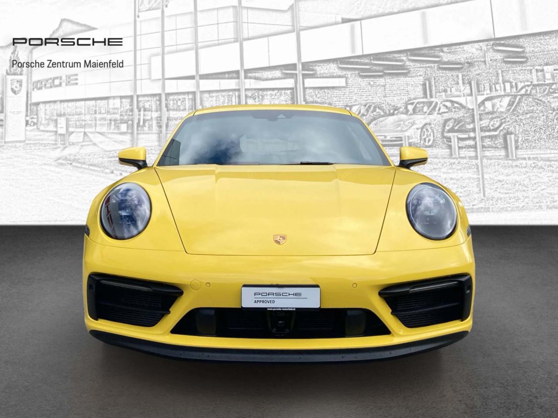 PORSCHE 911 Carrera 4 GTS-image-8