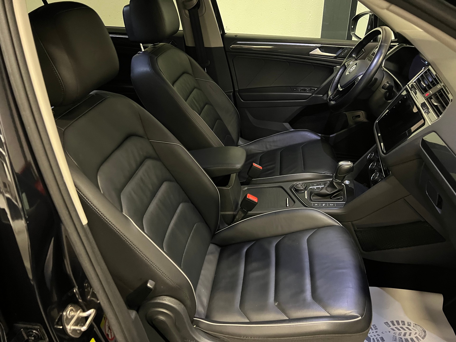VW Tiguan Allspace 2.0 TDI SCR Highline 4Motion DSG-image-18