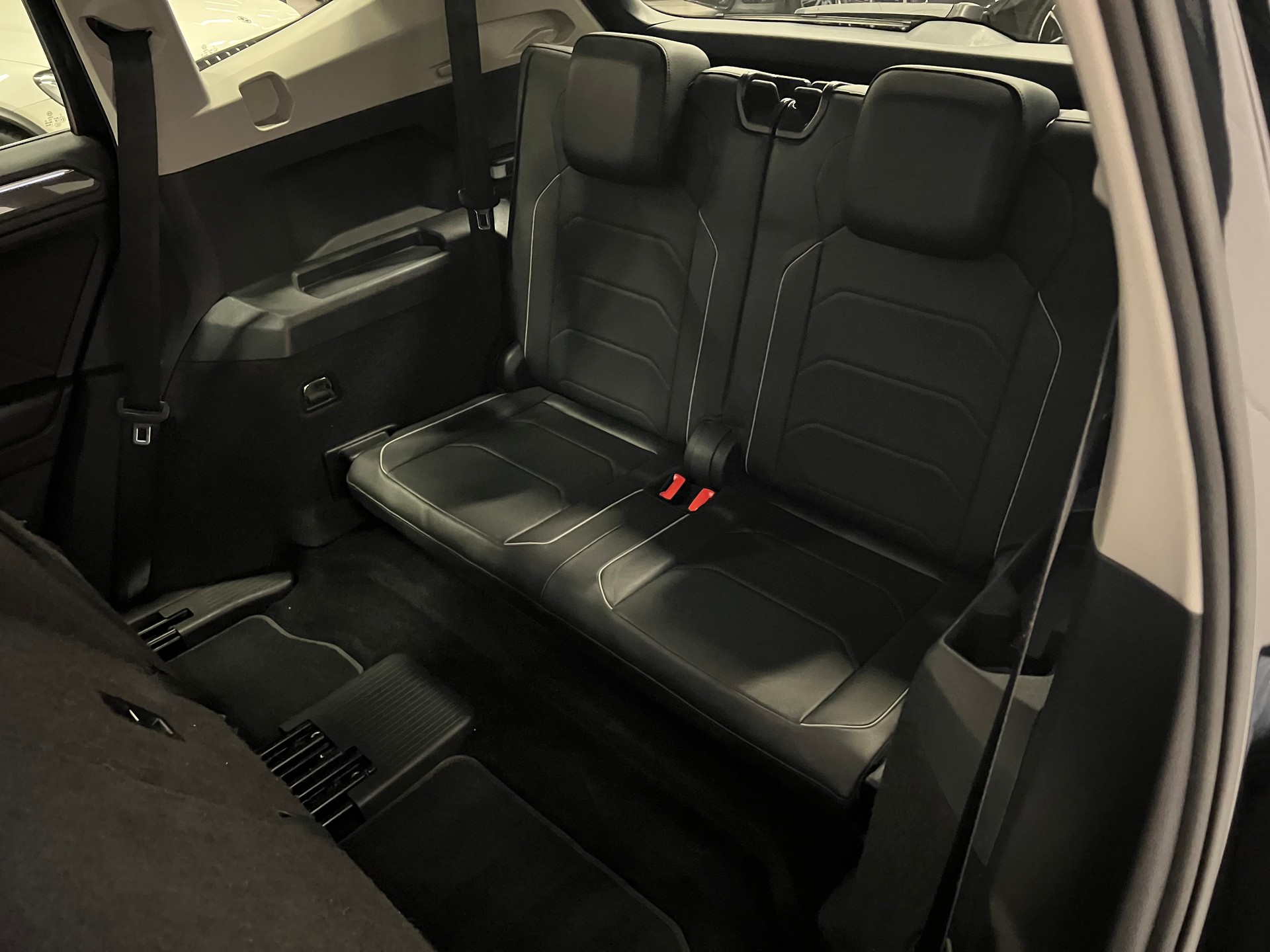 VW Tiguan Allspace 2.0 TDI SCR Highline 4Motion DSG-image-22