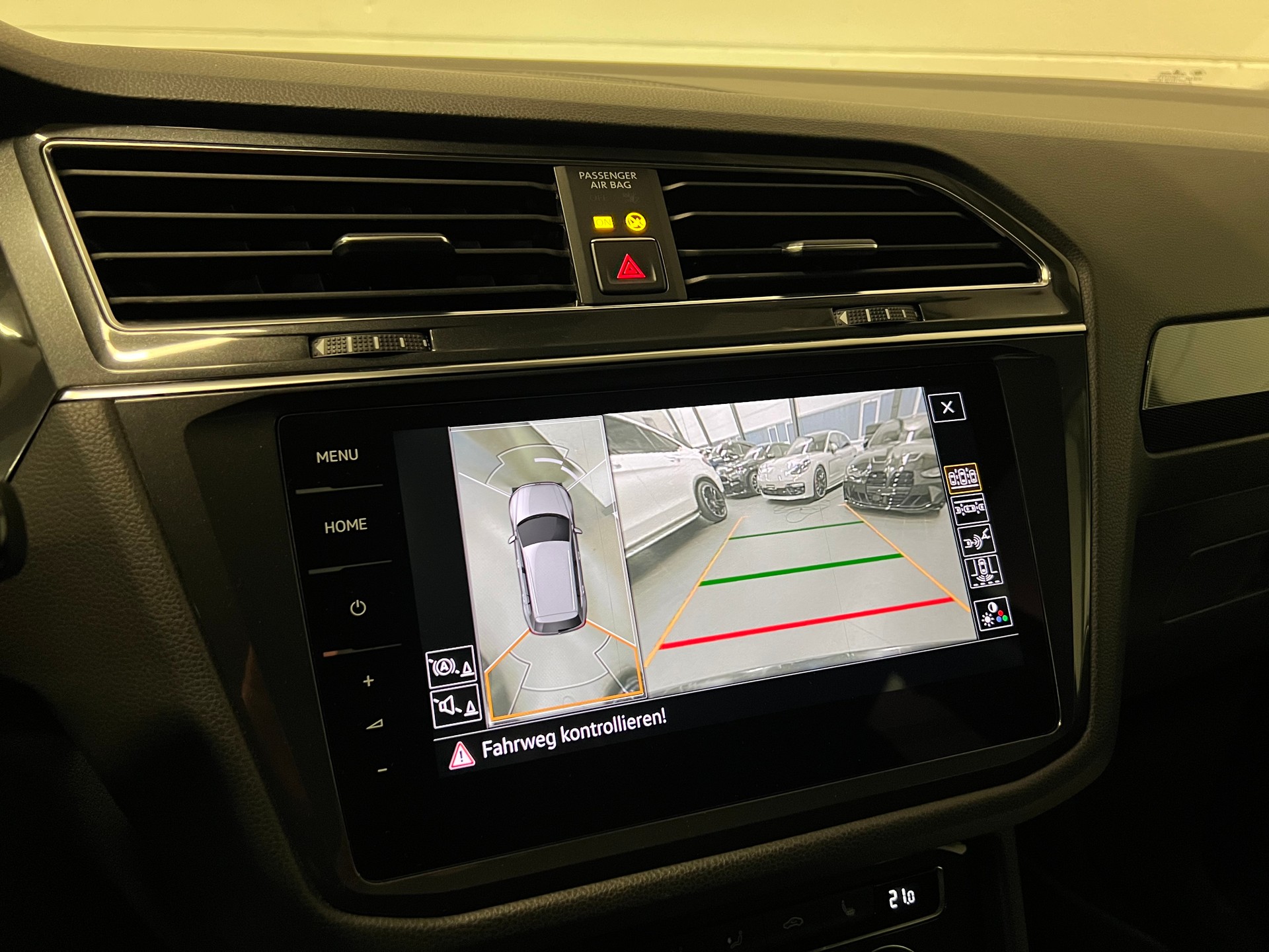 VW Tiguan Allspace 2.0 TDI SCR Highline 4Motion DSG-image-25