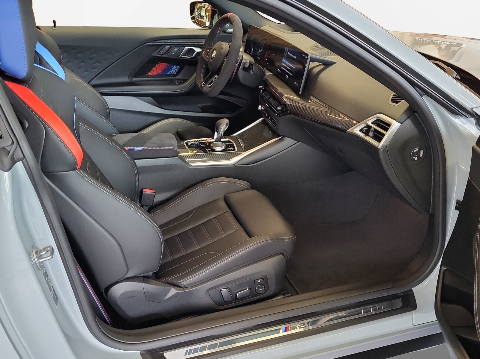 BMW M2 Steptronic-image-10