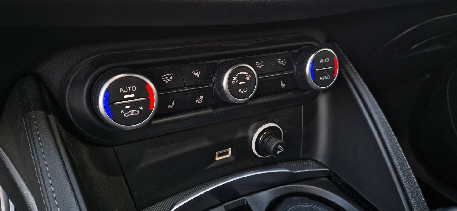 ALFA ROMEO Stelvio 2.0 Q4 280 Ti-image-6