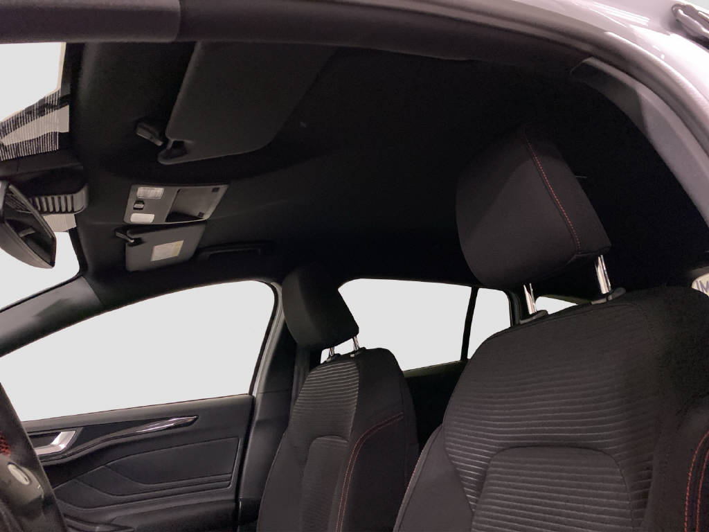 FORD Focus SW 1.0i EcoB Hybrid 155 ST-Line X-image-6
